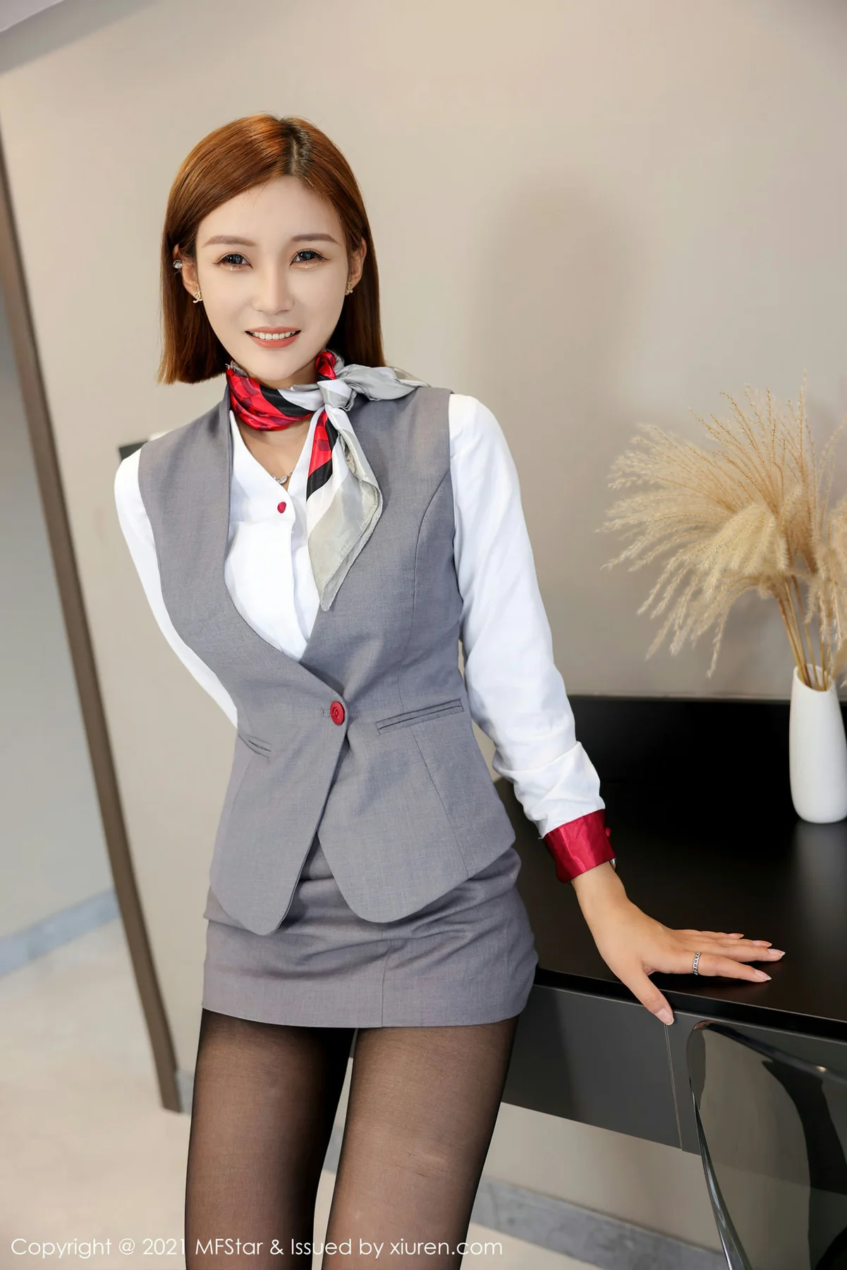 MFStar 模范学院 Vol.539 新人模特短发美女 王蜜 第二套写真 - 2