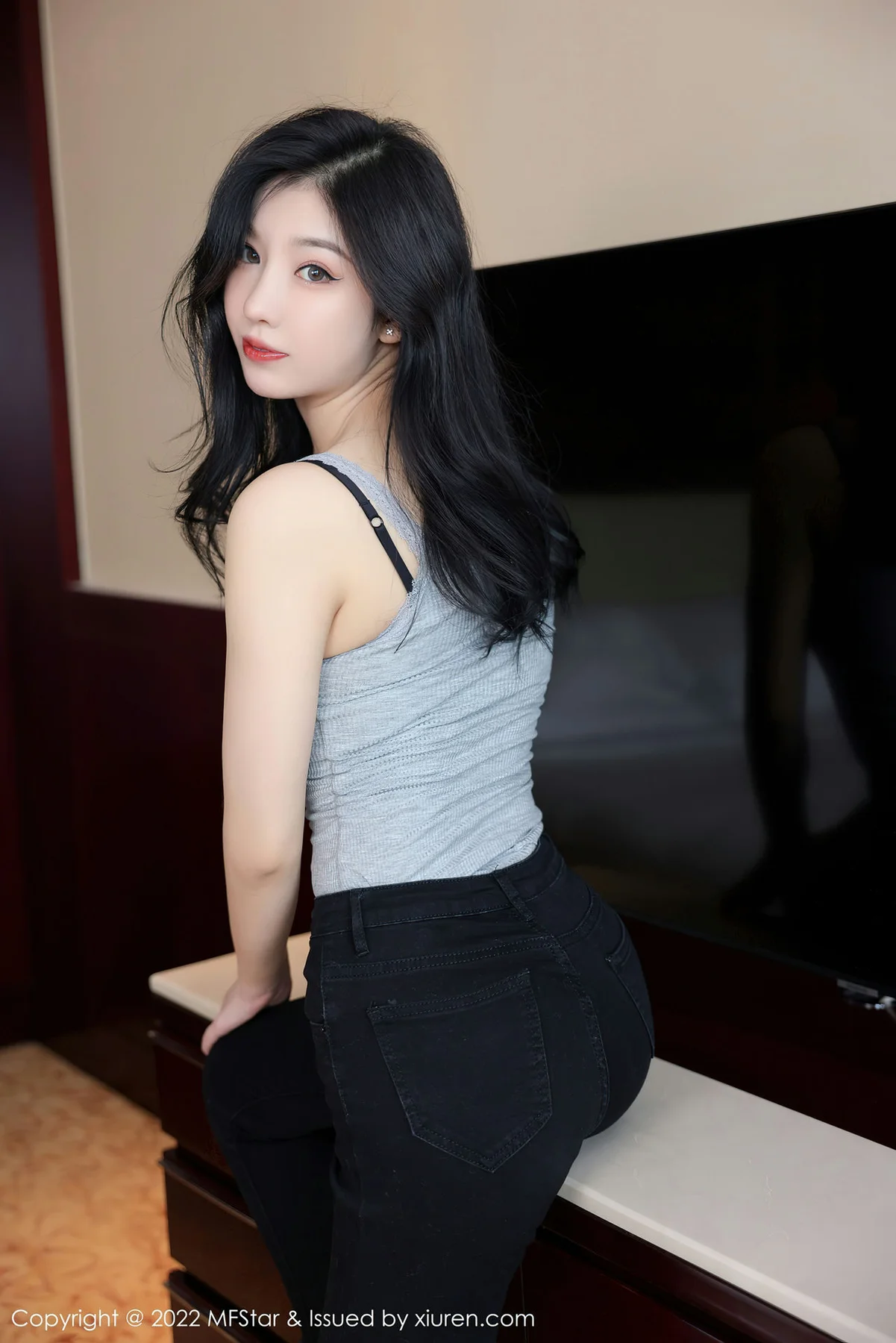 MFStar 模范学院 Vol.557 黑色内衣 人间荒糖 性感写真 - 4