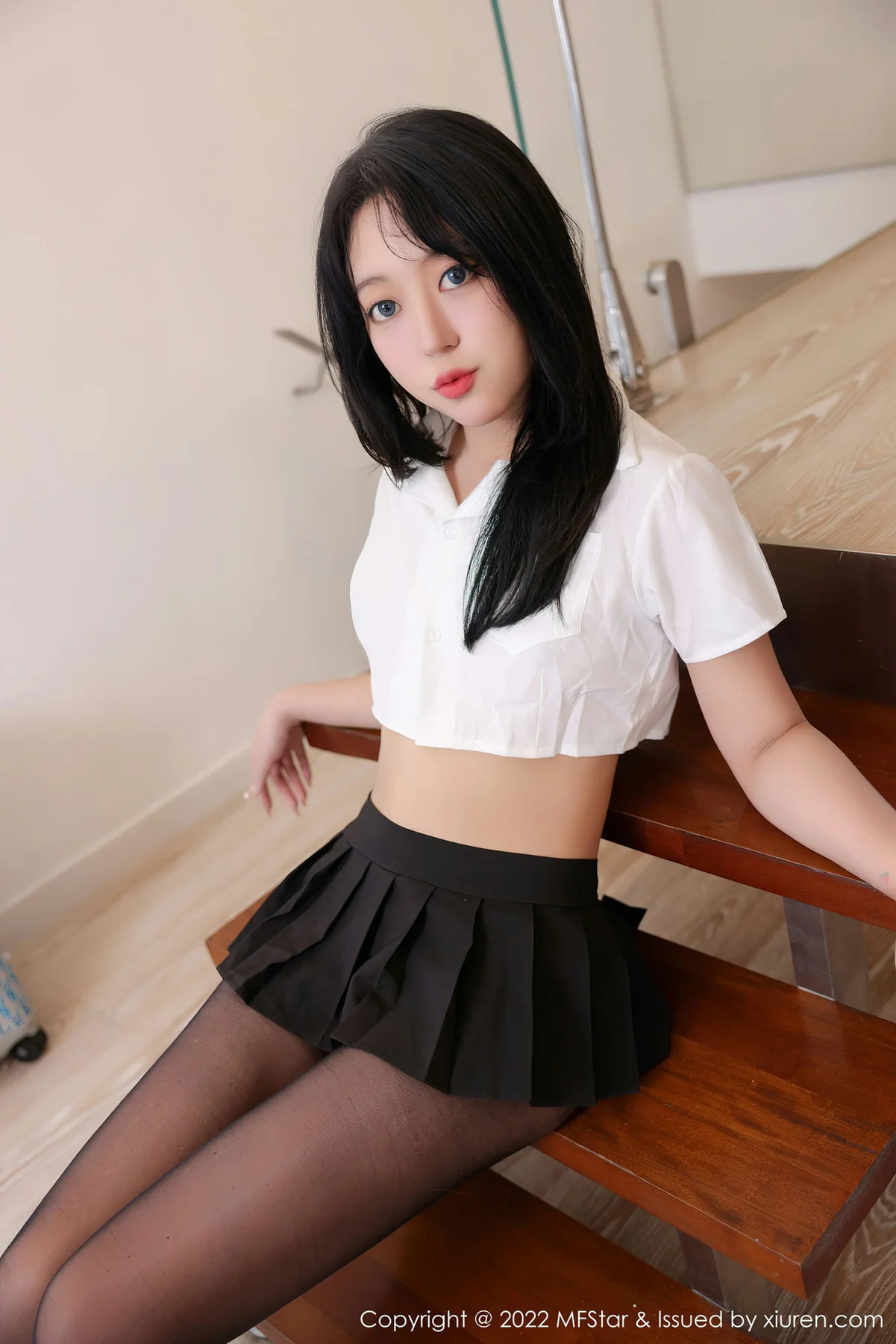 MFStar 模范学院 Vol.563 新人黑色短裙 露露candy 首套写真 - 3