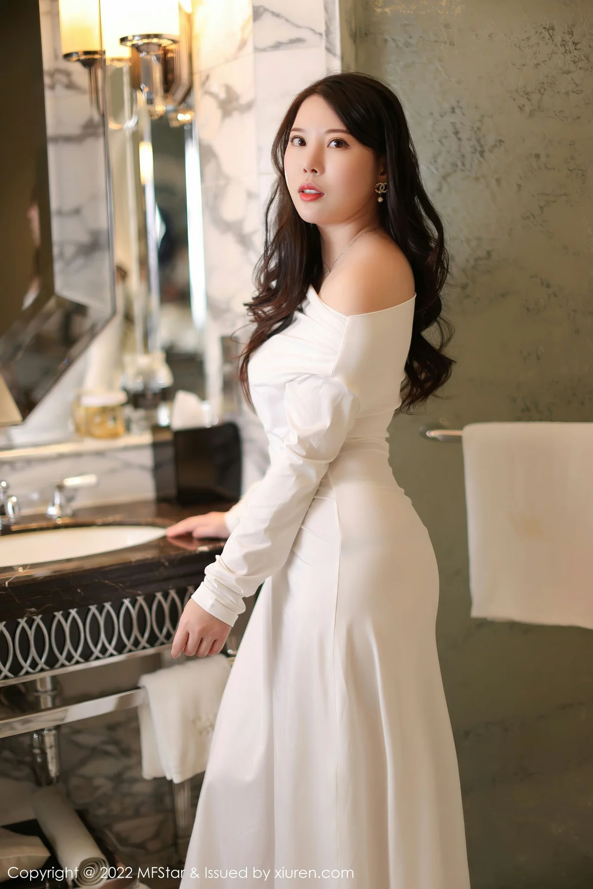 MFStar 模范学院 Vol.576 白茹雪 诱人原色丝袜阳朔旅拍 - 4