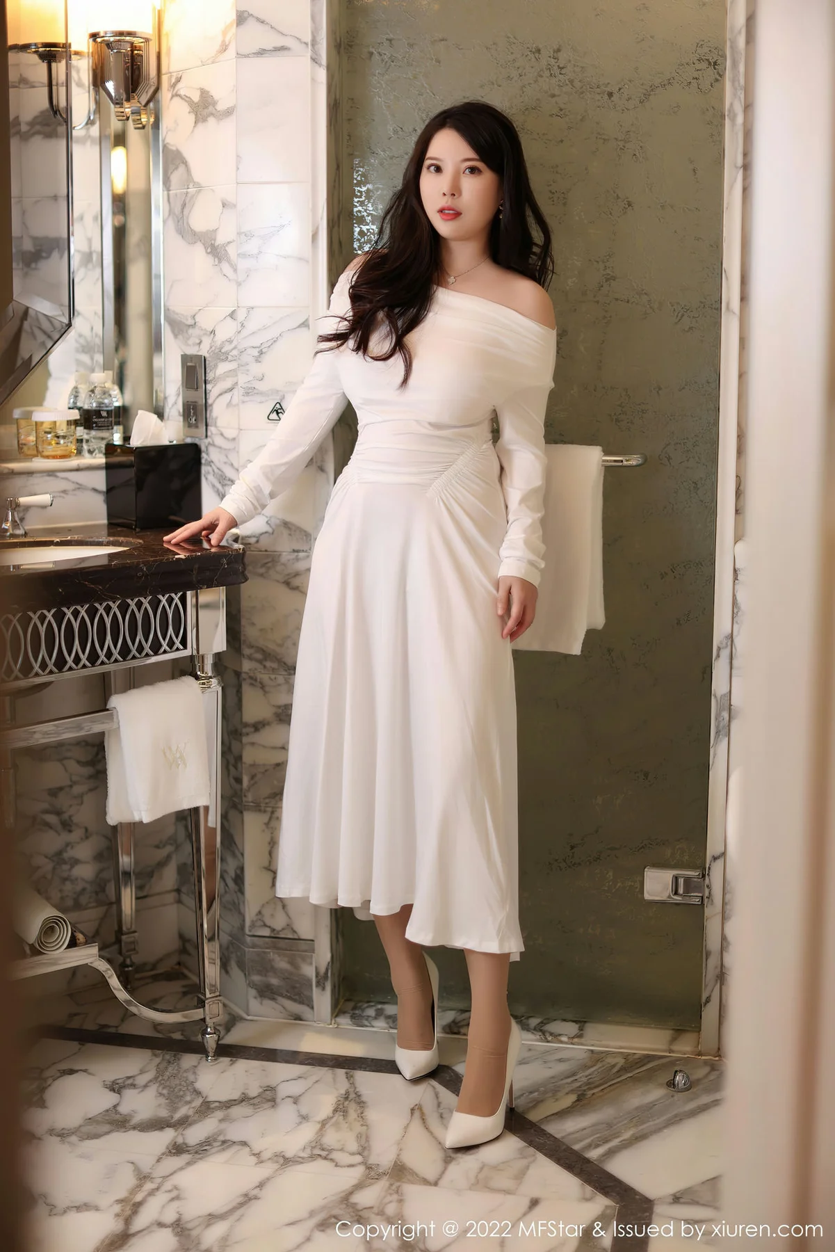 MFStar 模范学院 Vol.576 白茹雪 诱人原色丝袜阳朔旅拍 - 6