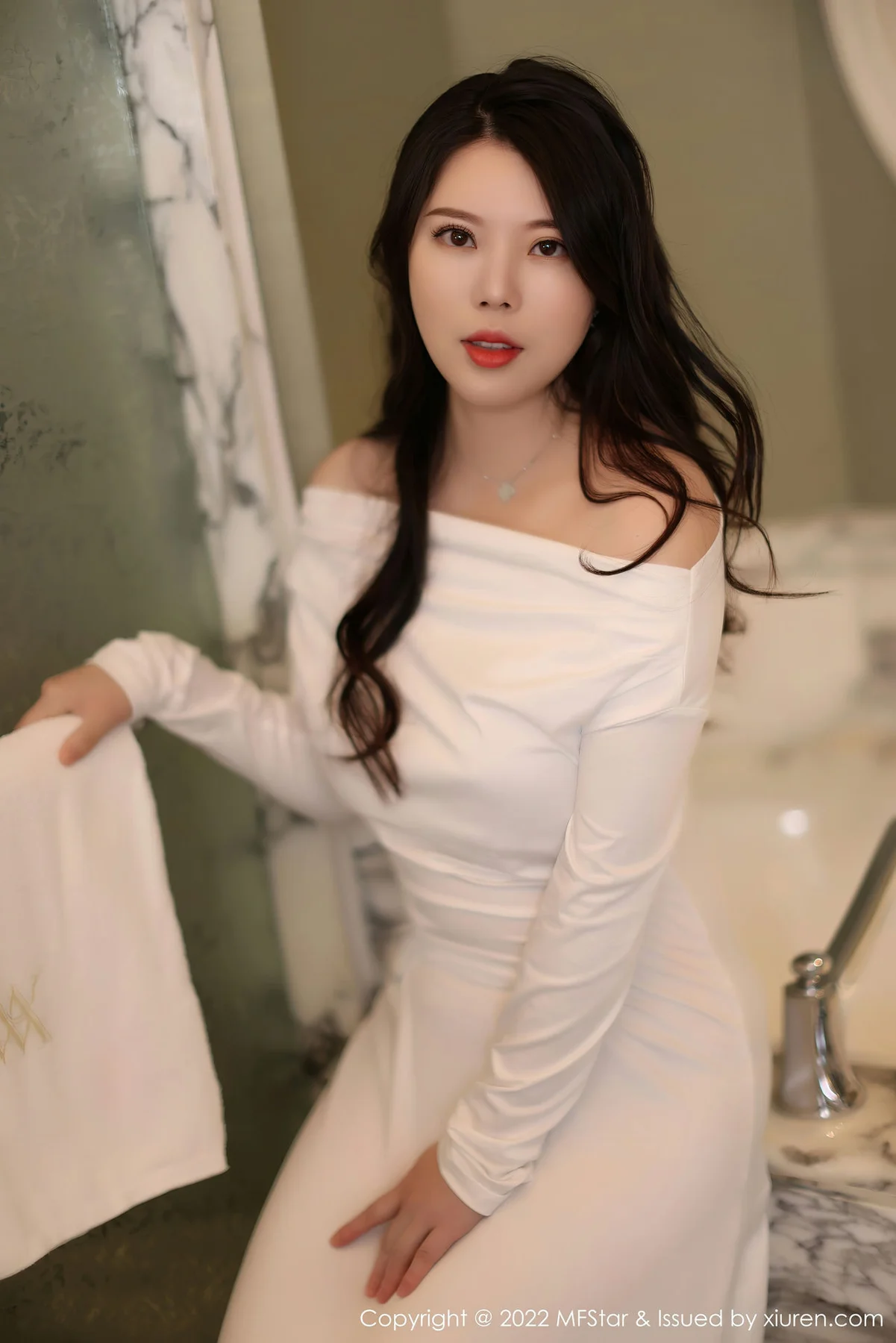 MFStar 模范学院 Vol.576 白茹雪 诱人原色丝袜阳朔旅拍 - 10