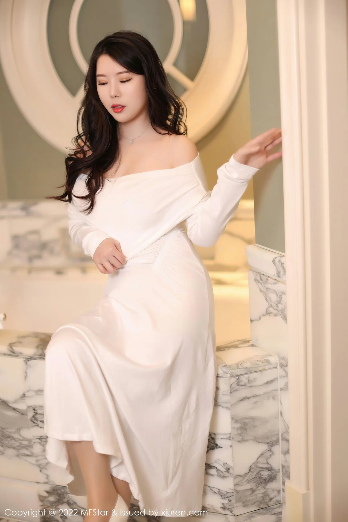 MFStar 模范学院 Vol.576 白茹雪 诱人原色丝袜阳朔旅拍 - 1