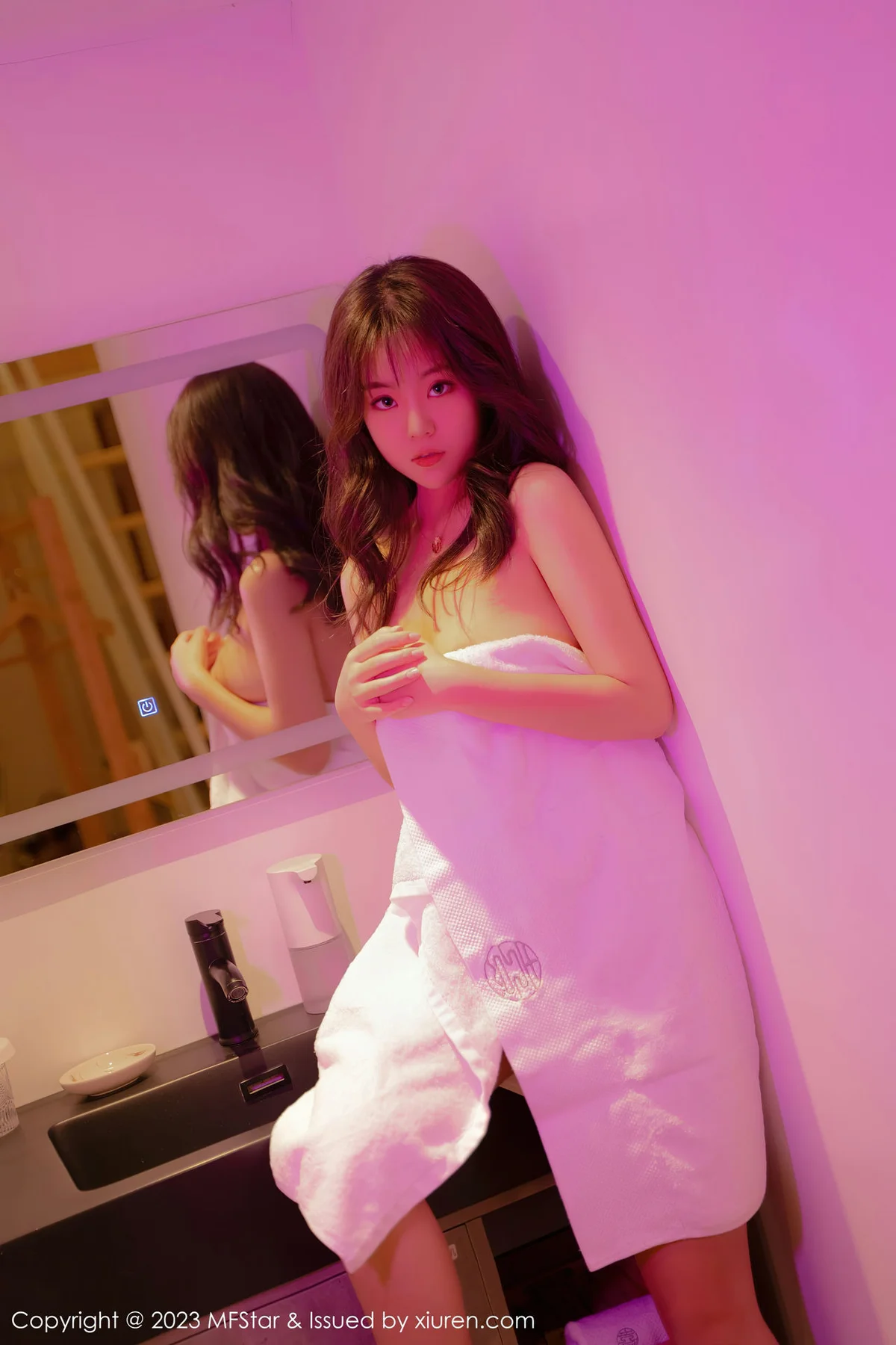MFStar 模范学院 Vol.590 小樱花baby 浴后出镜拍摄首套写真 - 4