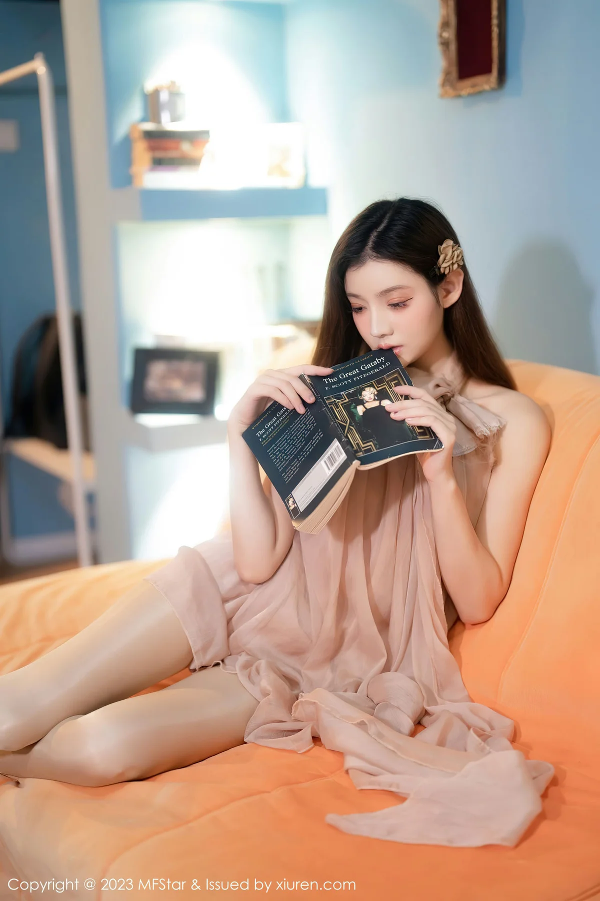 MFStar 模范学院 Vol.603 加朵babe 露肩连衣短裙性感写真 - 5