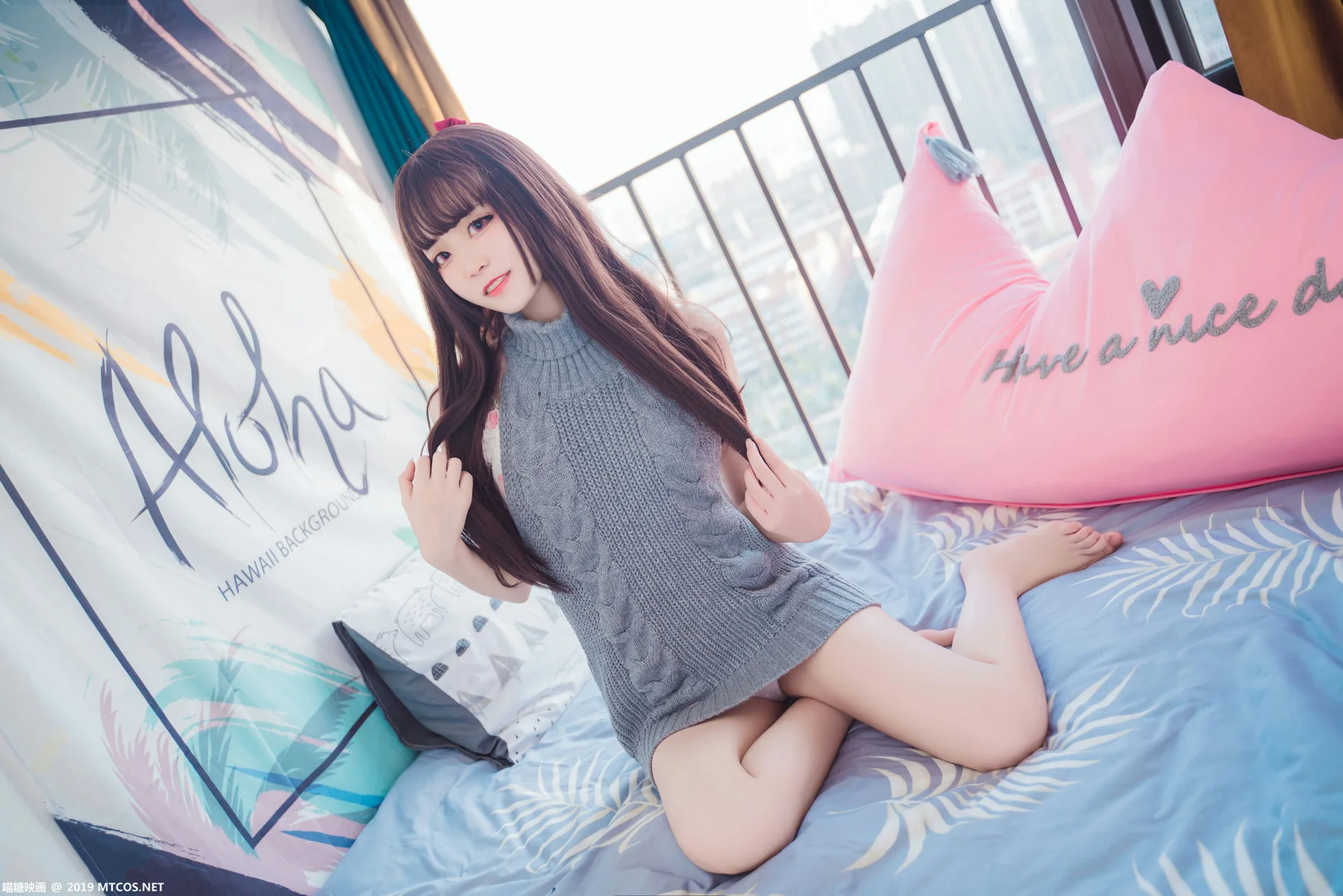 MTYH 喵糖映画 Vol.030  露背毛衣 - 5