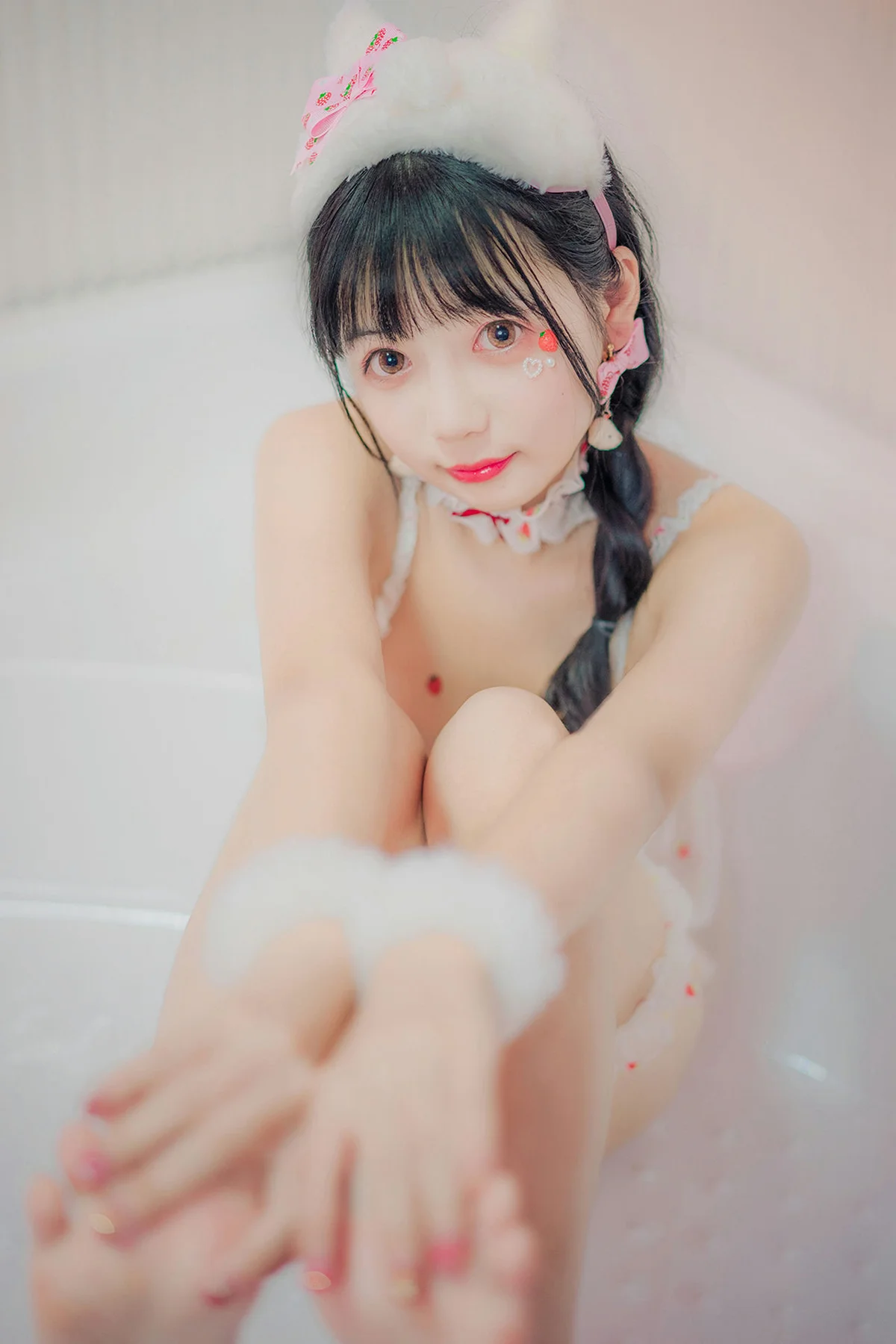 MTYH 喵糖映画 Vol.252 草莓美眉 - 9