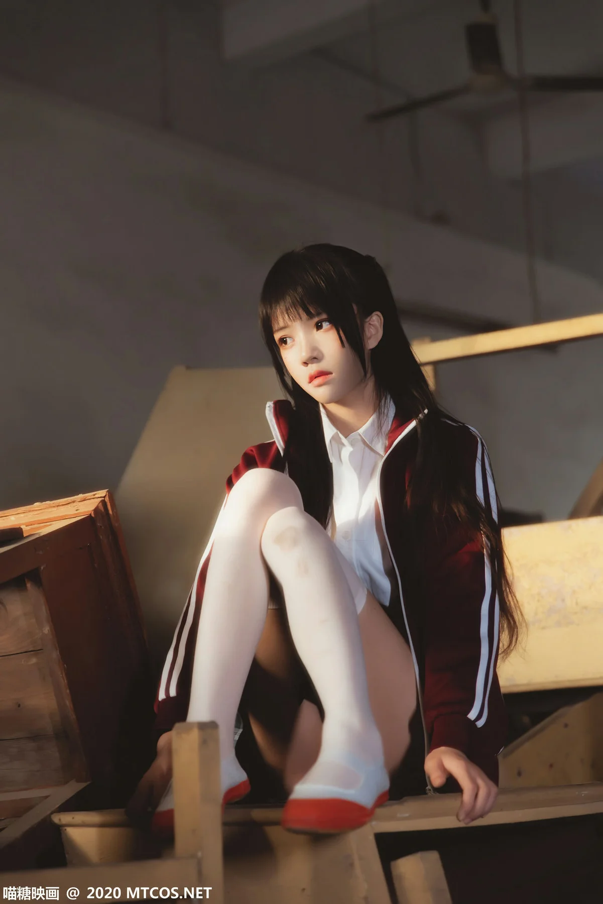 MTYH 喵糖映画 Vol.304  校服萝莉 - 1