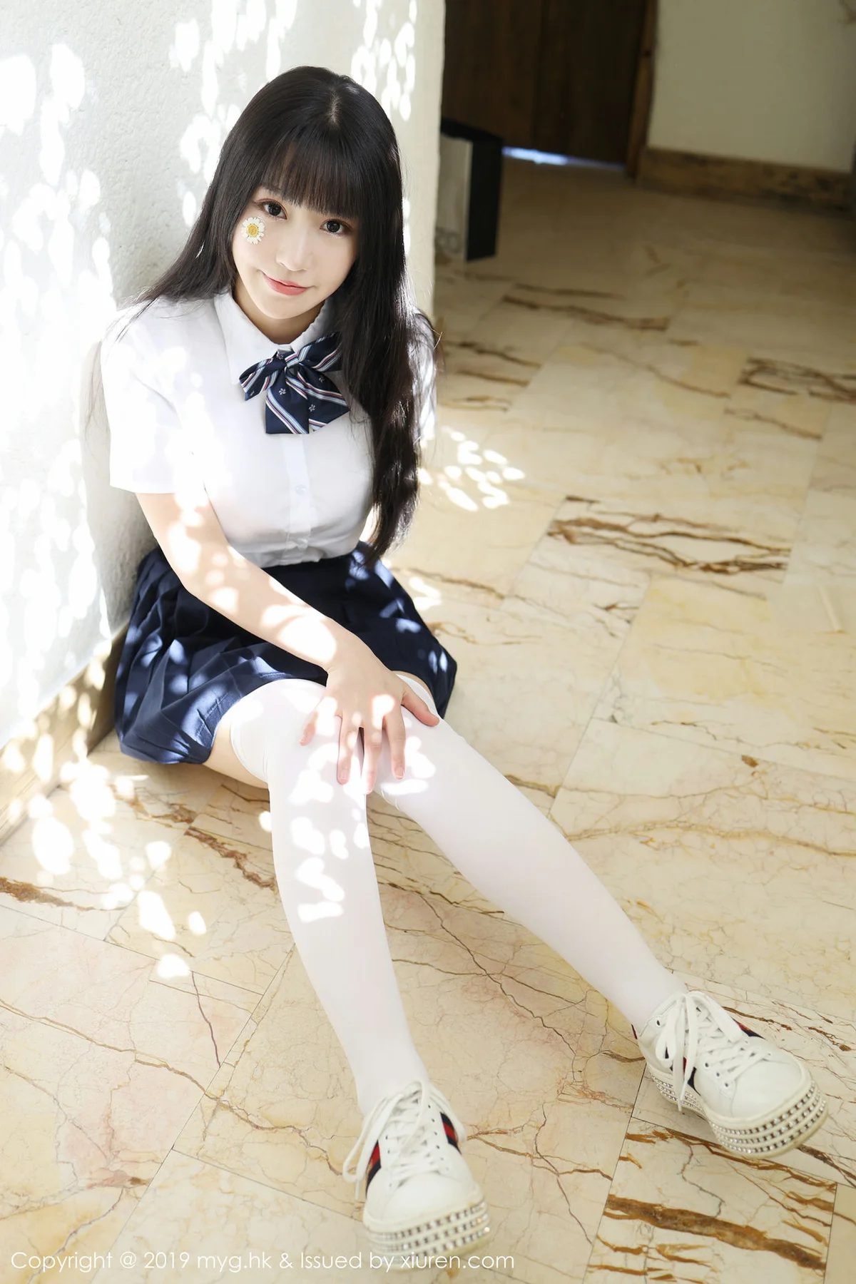 MyGirl 美媛馆 Vol.394 Flower朱可儿 户外学院风学生装大理旅拍 - 5