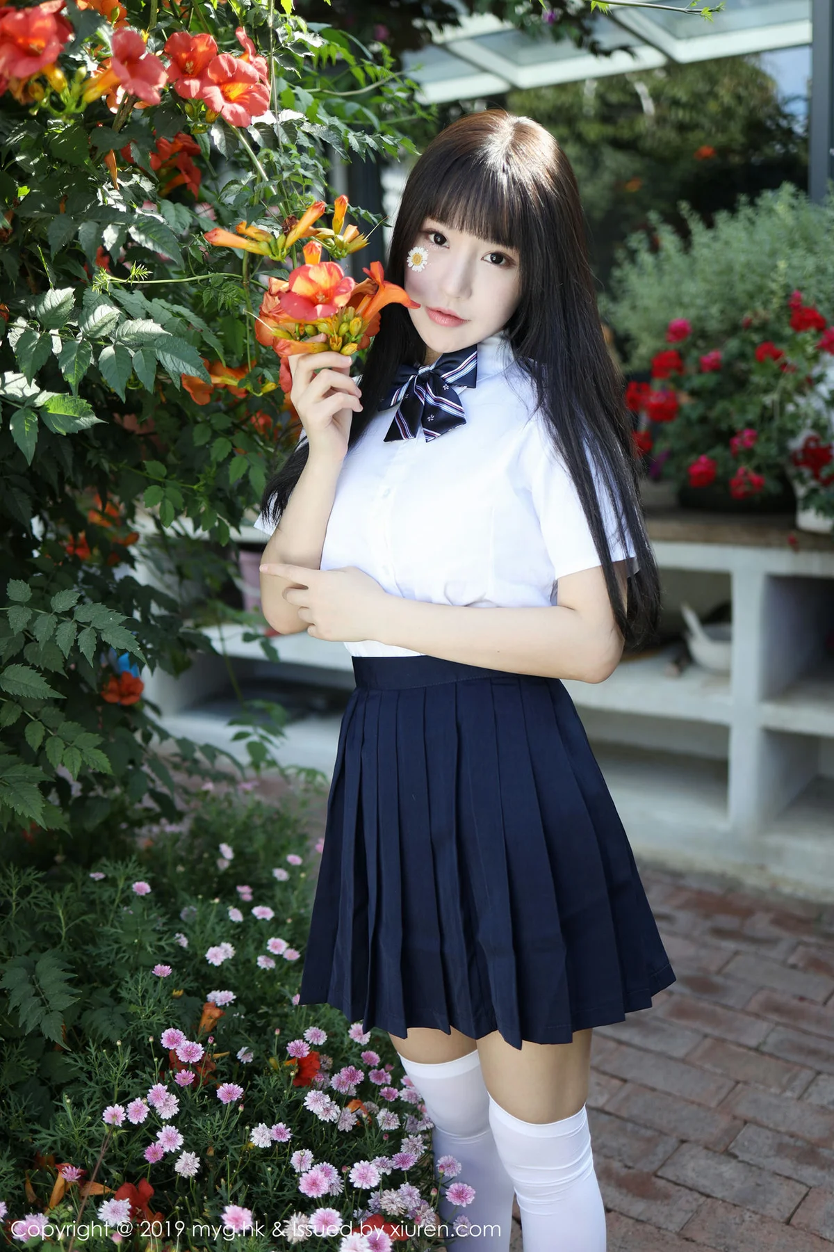 MyGirl 美媛馆 Vol.394 Flower朱可儿 户外学院风学生装大理旅拍 - 9