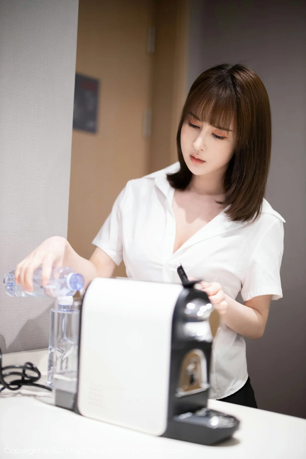 MyGirl 美媛馆 Vol.526 猩红内衣与魅惑黑丝 蔡文钰Abby 性感写真房 - 5