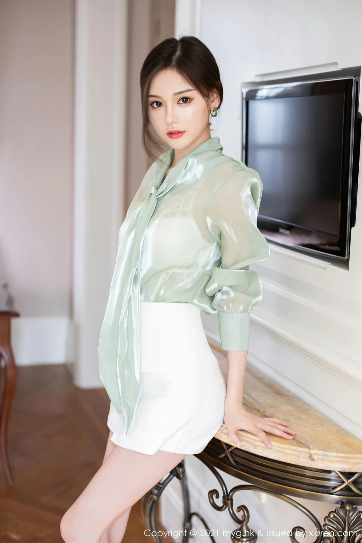 MyGirl 美媛馆 Vol.535 秀丽绝俗明艳动人 小夕juju 性感写真 - 1