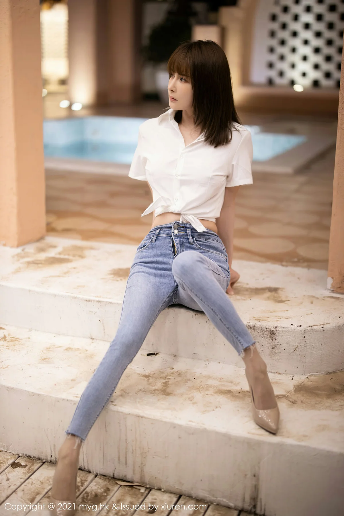 MyGirl 美媛馆 Vol.540 白衬衫与直爽牛仔裤 蔡文钰Abby 江浙沪旅拍写真 - 3