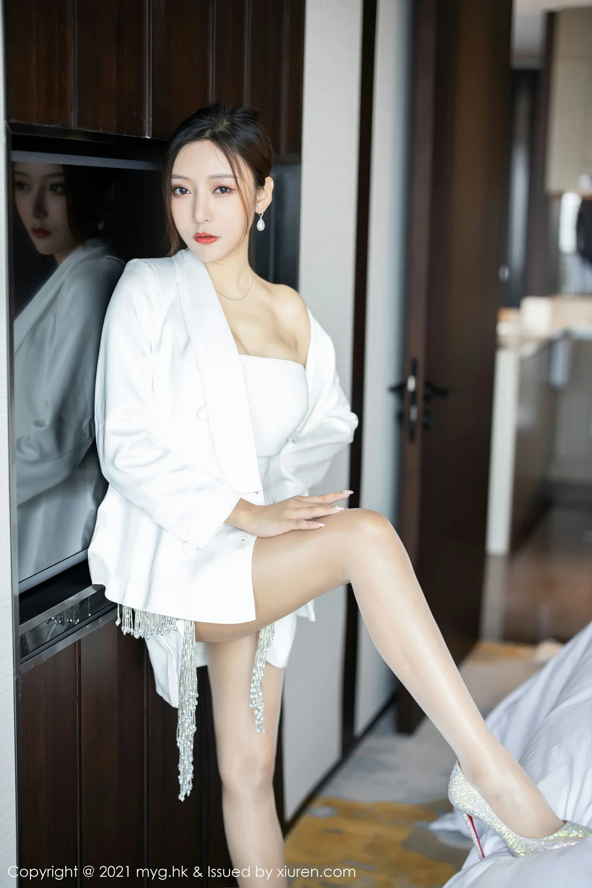 MyGirl 美媛馆 Vol.541 丝足美腿 王馨瑶yanni 江浙沪旅拍写真3 - 7