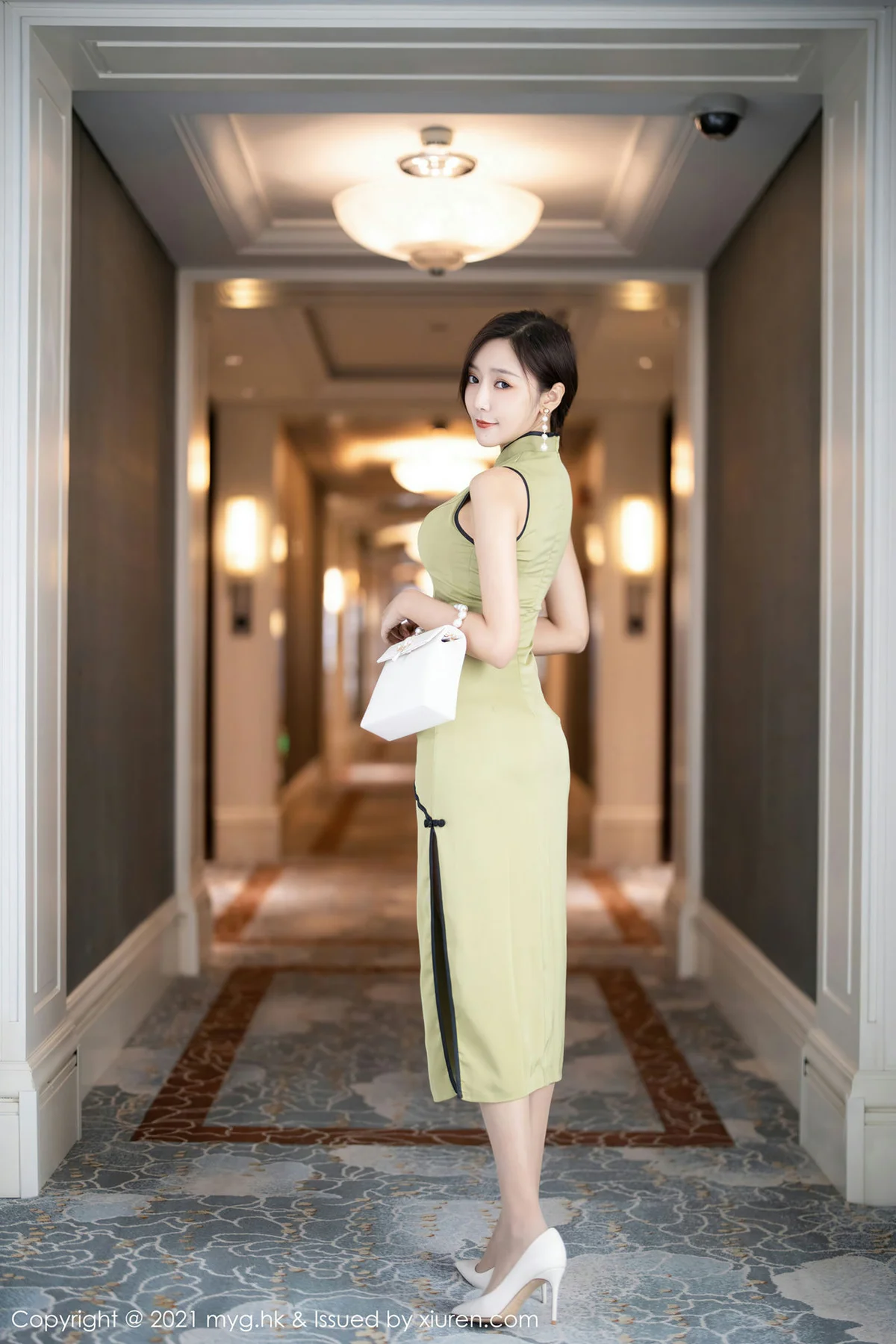 MyGirl 美媛馆 Vol.551 韵味旗袍 王馨瑶yanni 江浙沪旅拍3 - 2