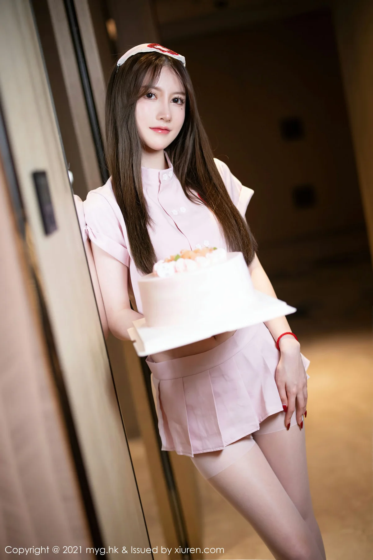 MyGirl 美媛馆 Vol.615 护士制服 美桃酱 长三角旅拍 - 4