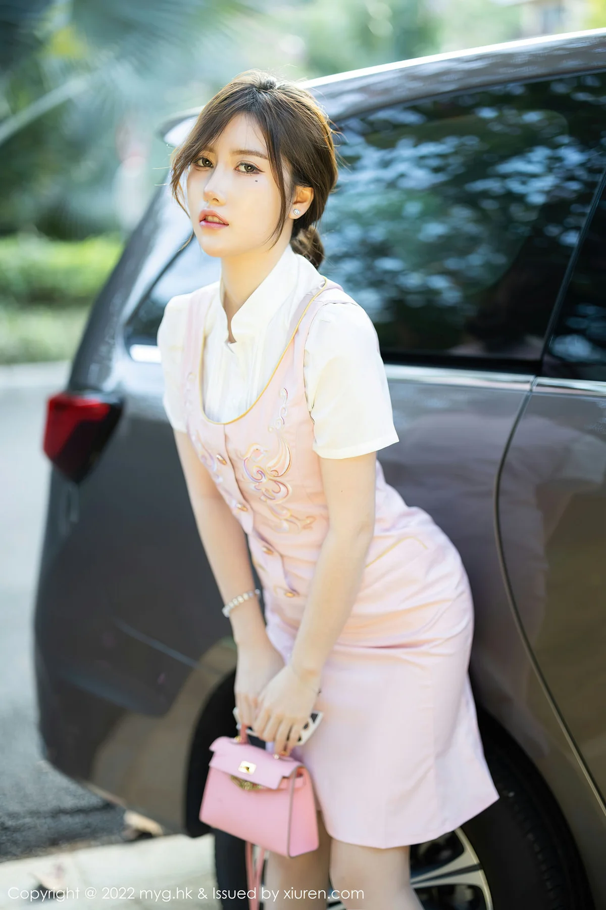 MyGirl 美媛馆 Vol.626 粉色连衣短裙 美桃酱 珠三角旅拍 - 1