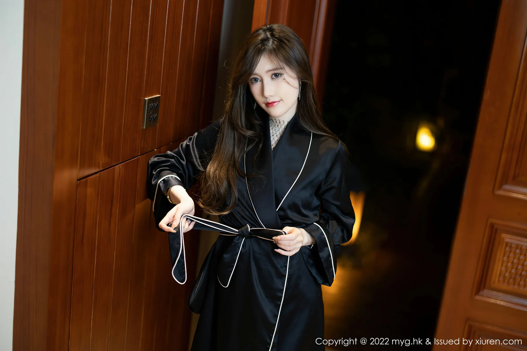 MyGirl 美媛馆 Vol.628 深色睡袍 美桃酱 珠三角旅拍 - 5