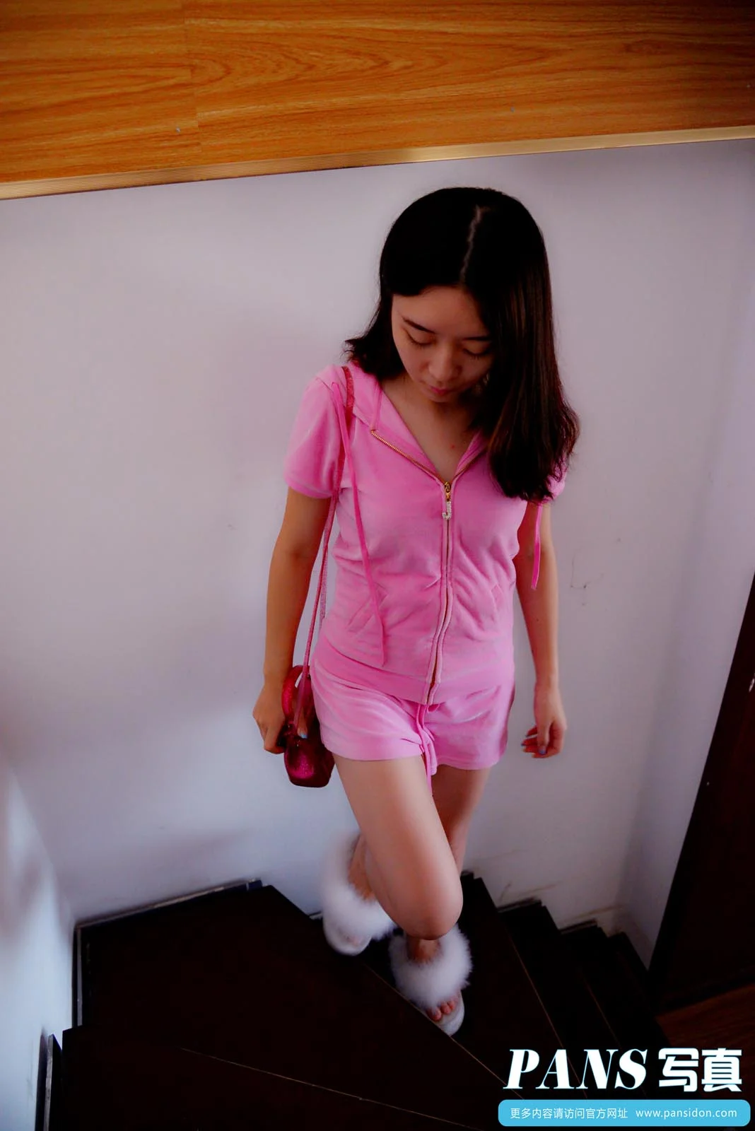 Pans 写真 No.279 蕾蕾 丝袜美腿 - 1