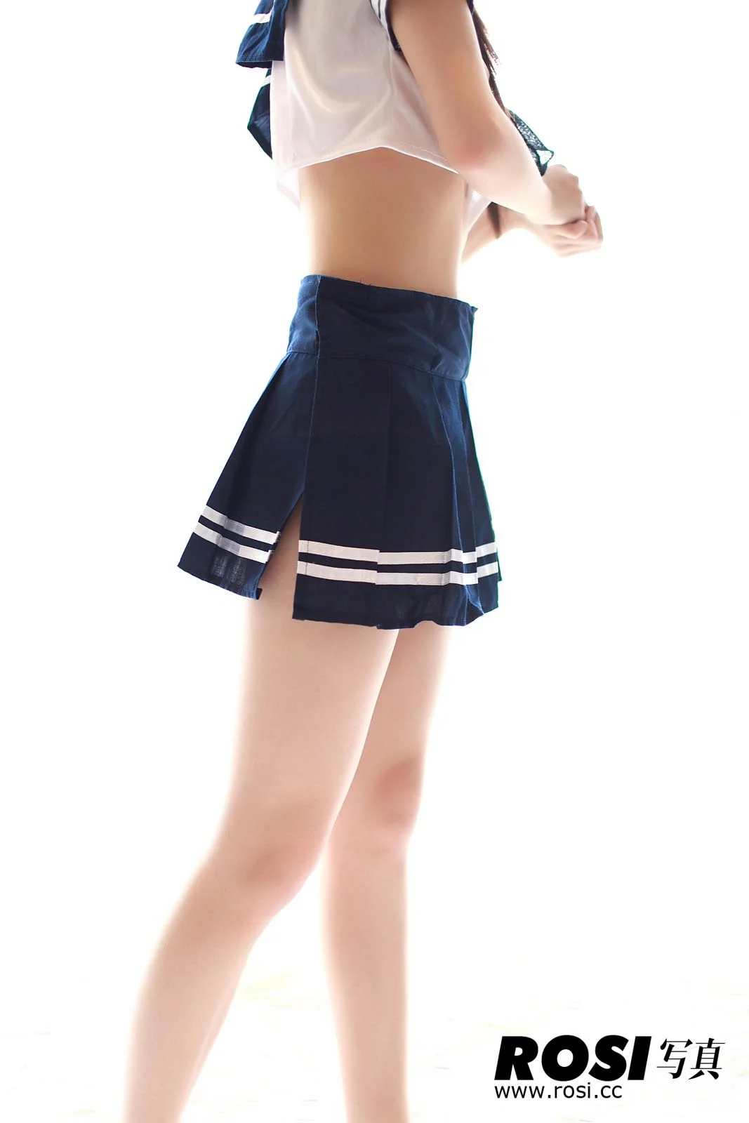 Rosi 写真 No.016 30P/14.97M - 2