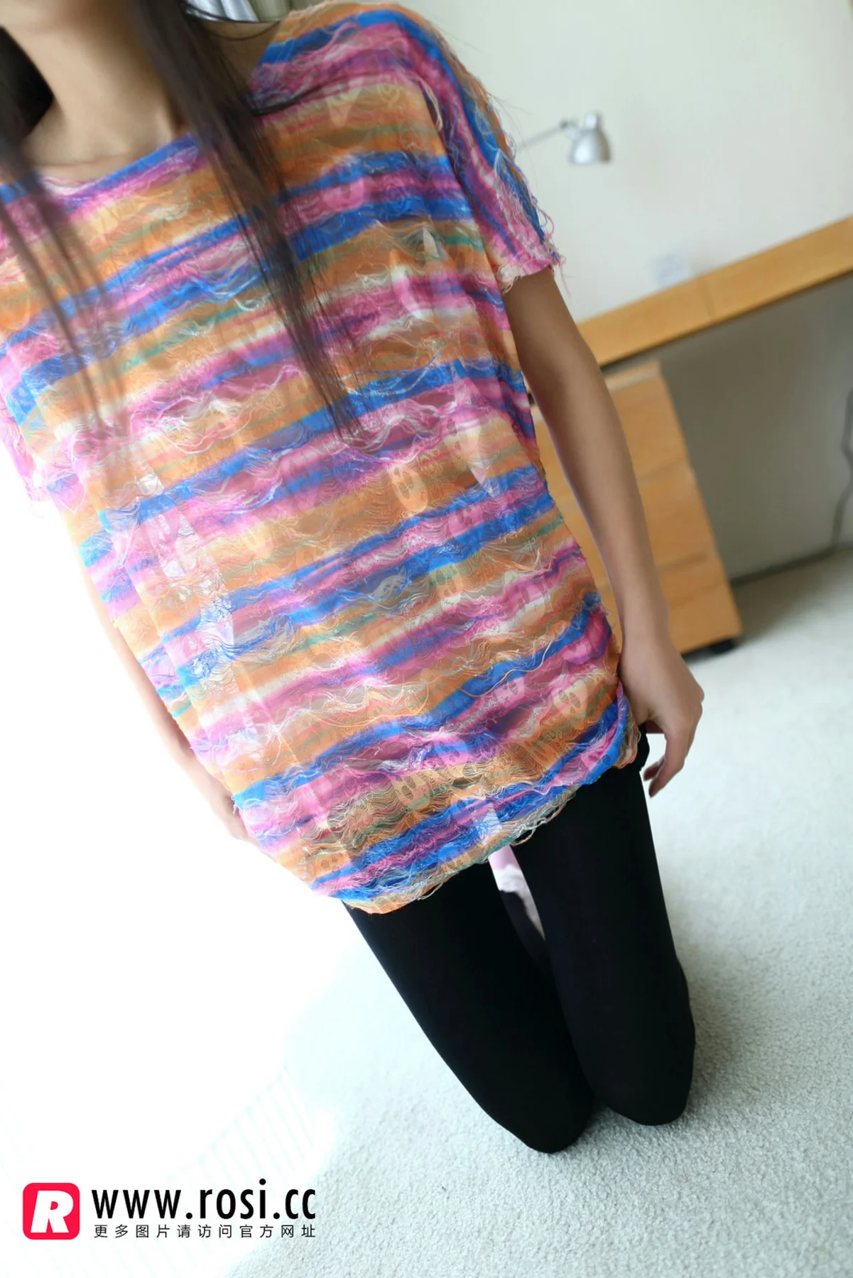 Rosi 写真 No.1053 性感美腿 - 1