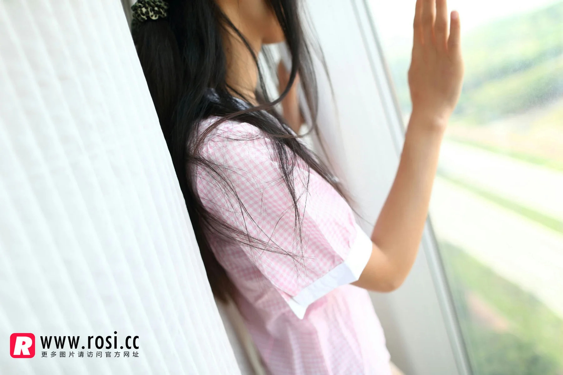 Rosi 写真 No.1147 丝袜美臀 - 1