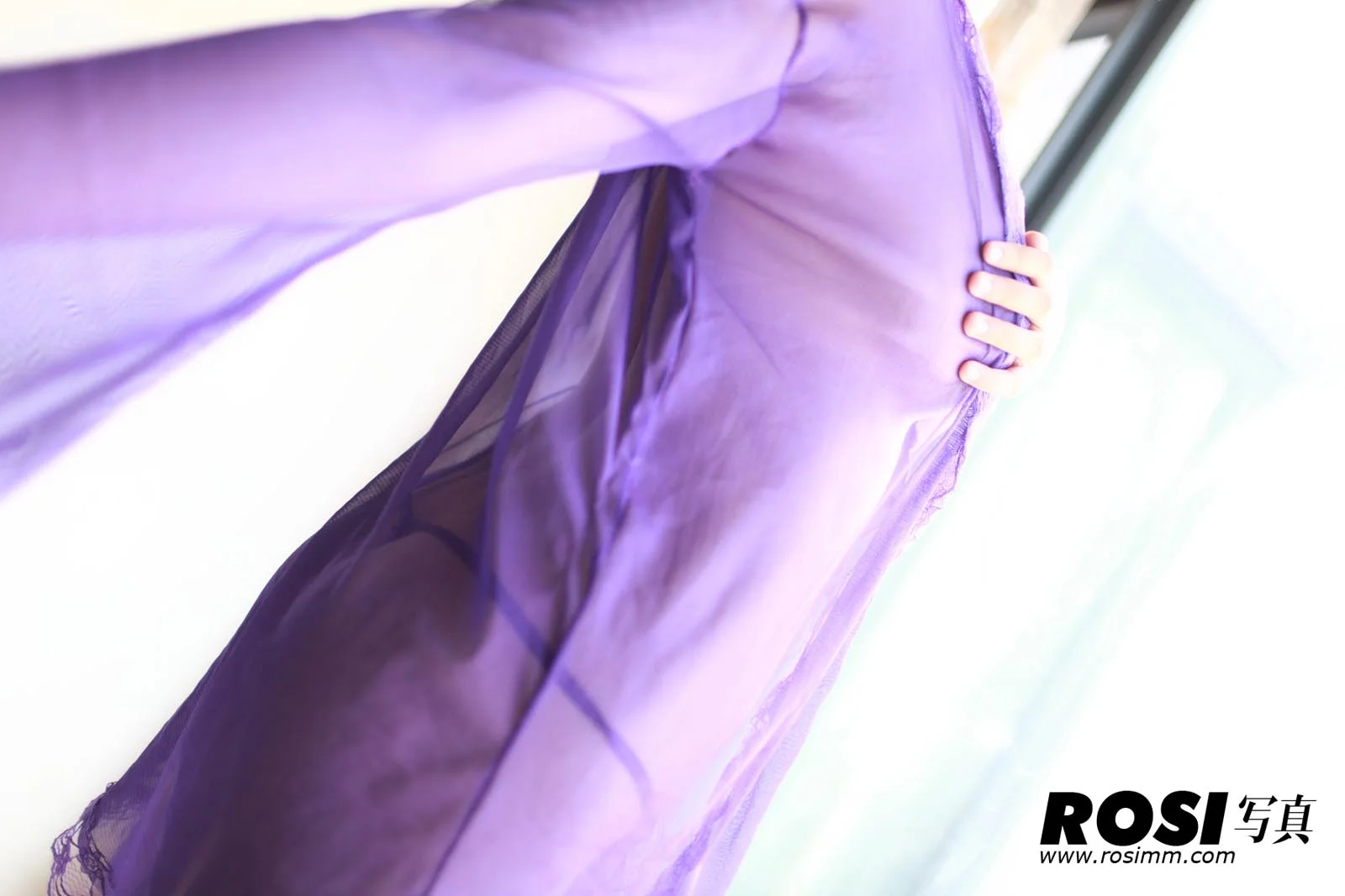 Rosi 写真 No.138 23P/18.77M - 2