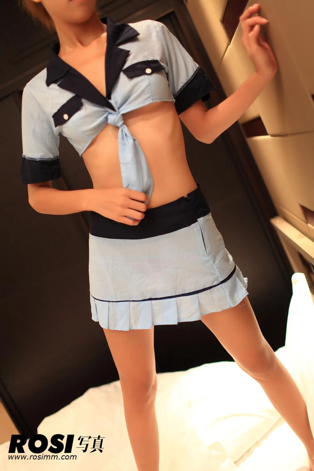 Rosi 写真 No.139 28P/25.29M - 2