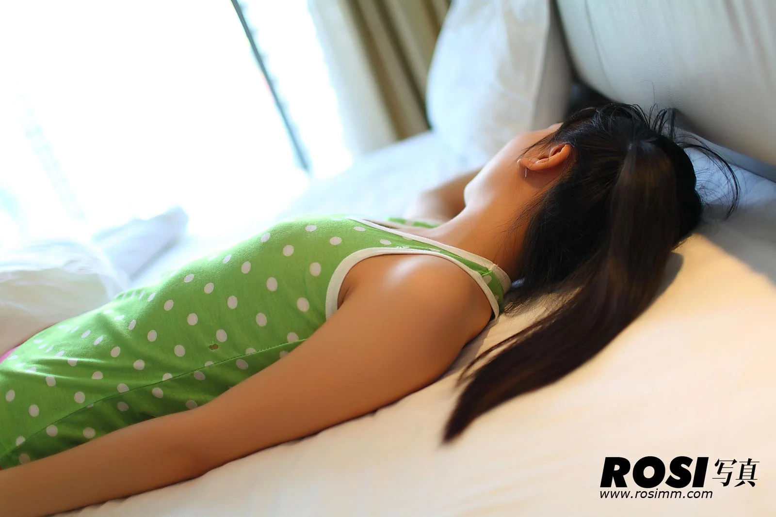 Rosi 写真 No.320 31P/28.3M - 6