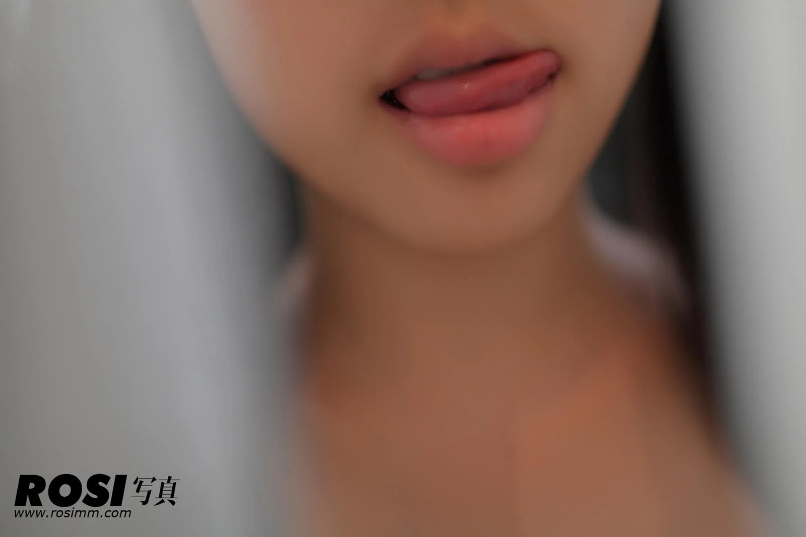 Rosi 写真 No.339 35P/34.4M - 3