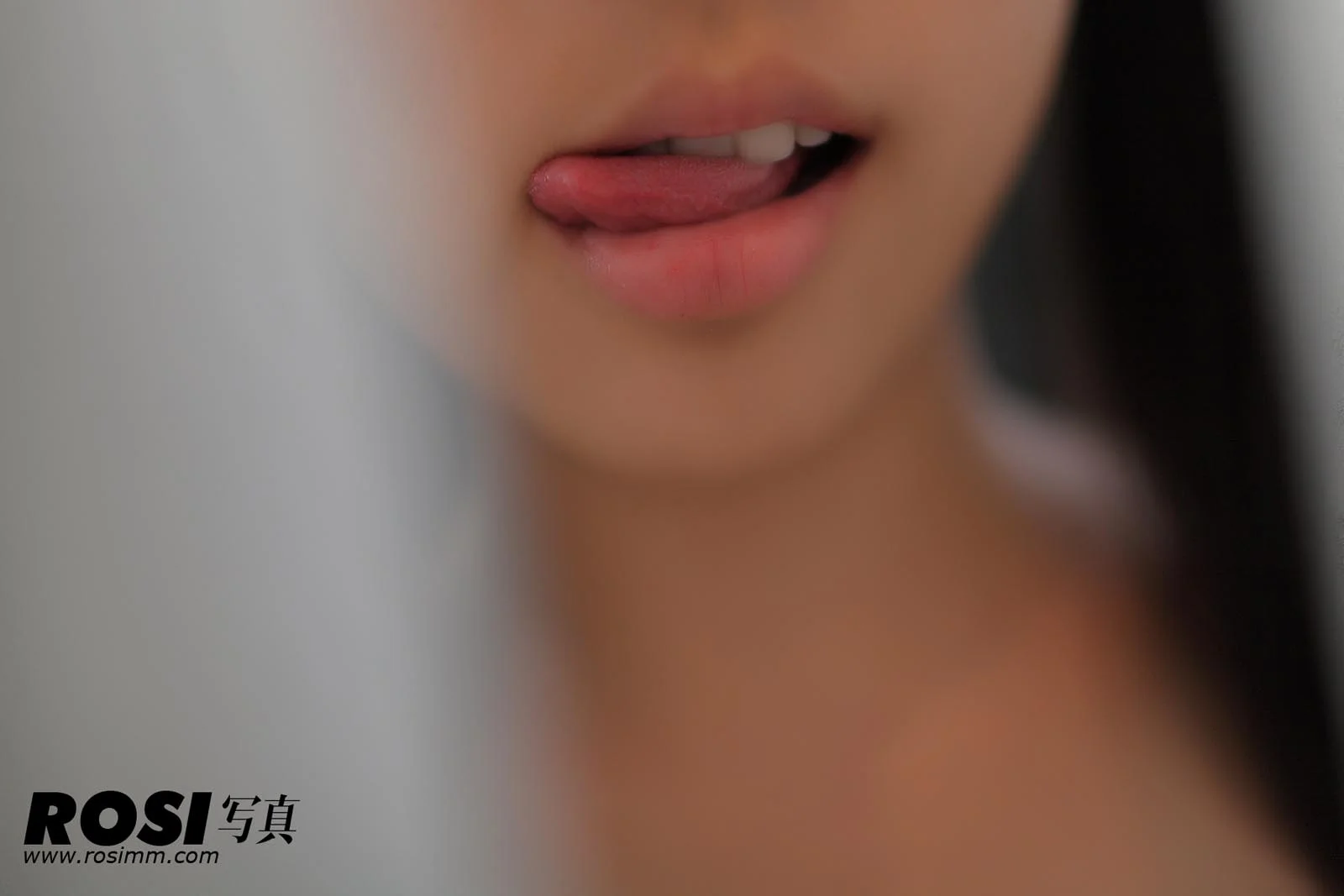 Rosi 写真 No.339 35P/34.4M - 4