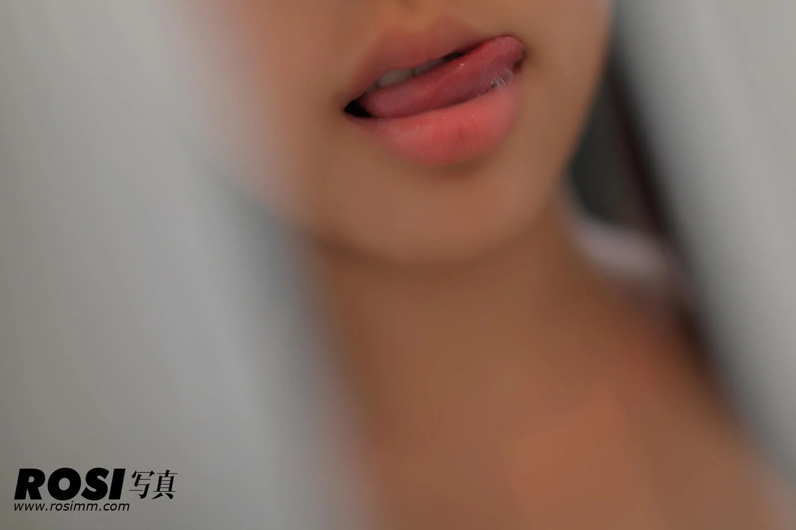 Rosi 写真 No.339 35P/34.4M - 5