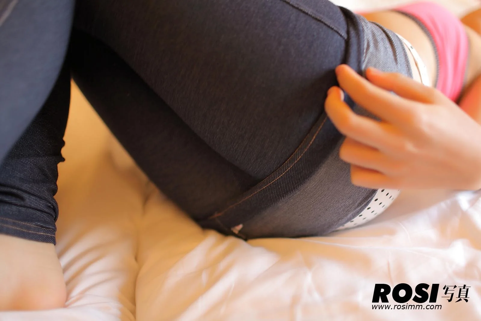 Rosi 写真 No.400 32P/36.1M - 1