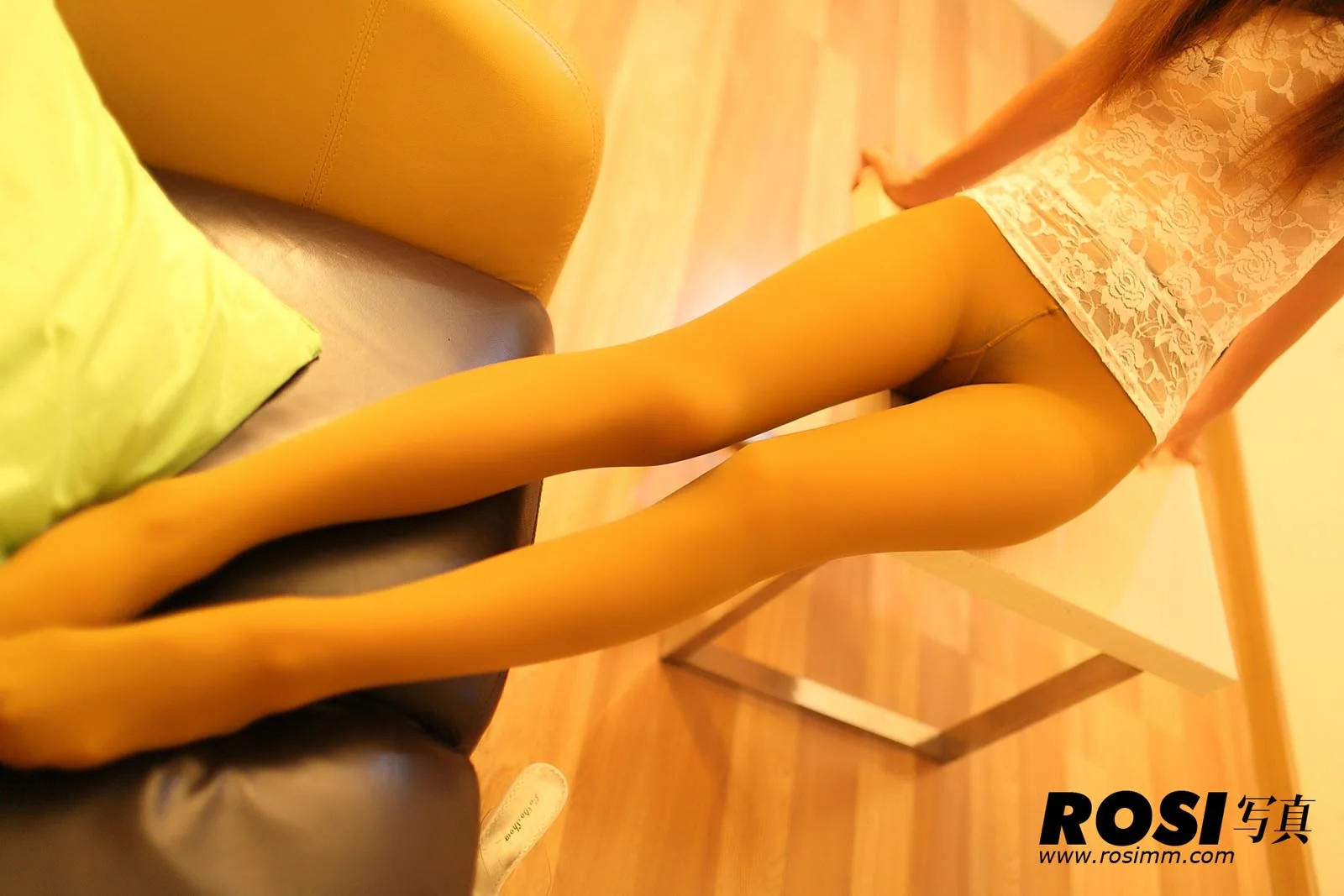 Rosi 写真 No.478 21P/27.3fM - 5