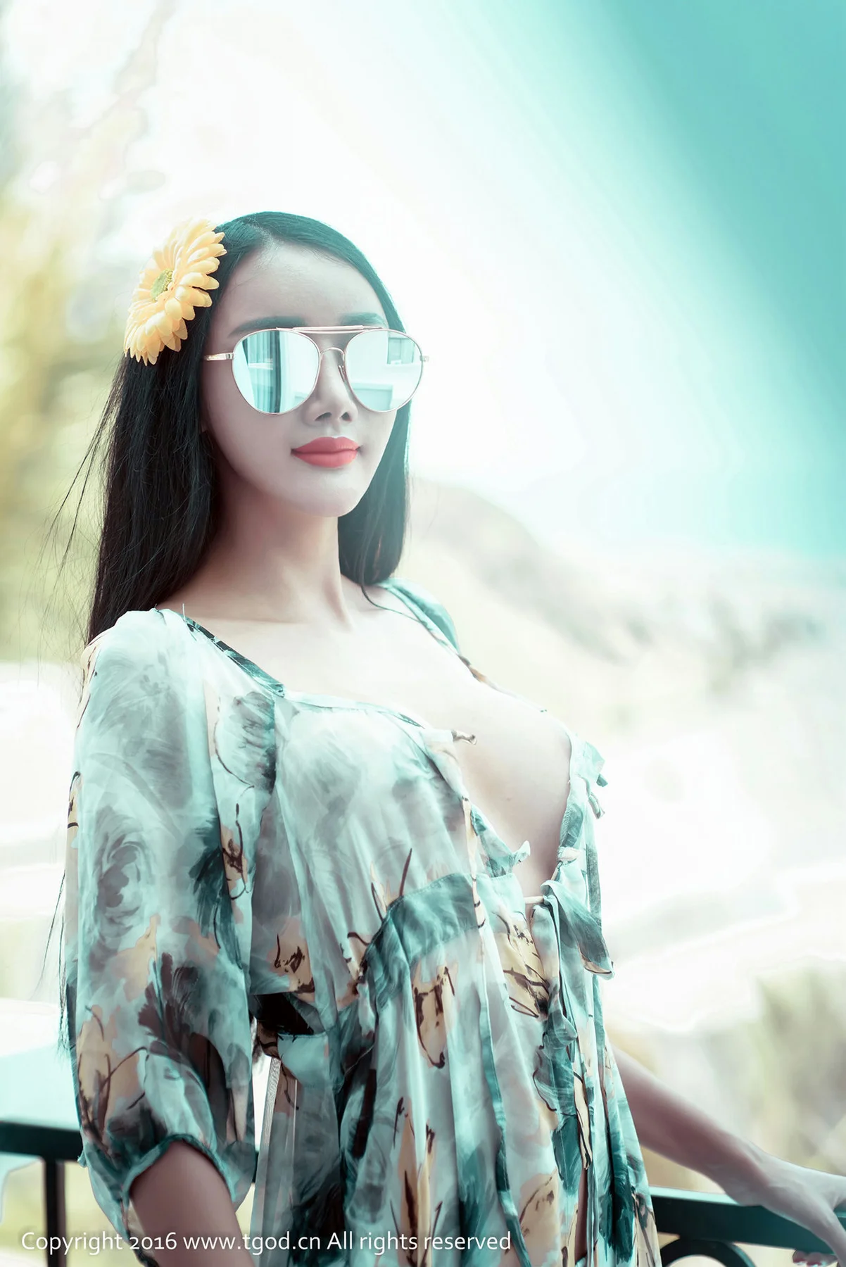 TGOD 推女神 婕西儿jessie 第一刊 越南芽庄旅拍 - 1