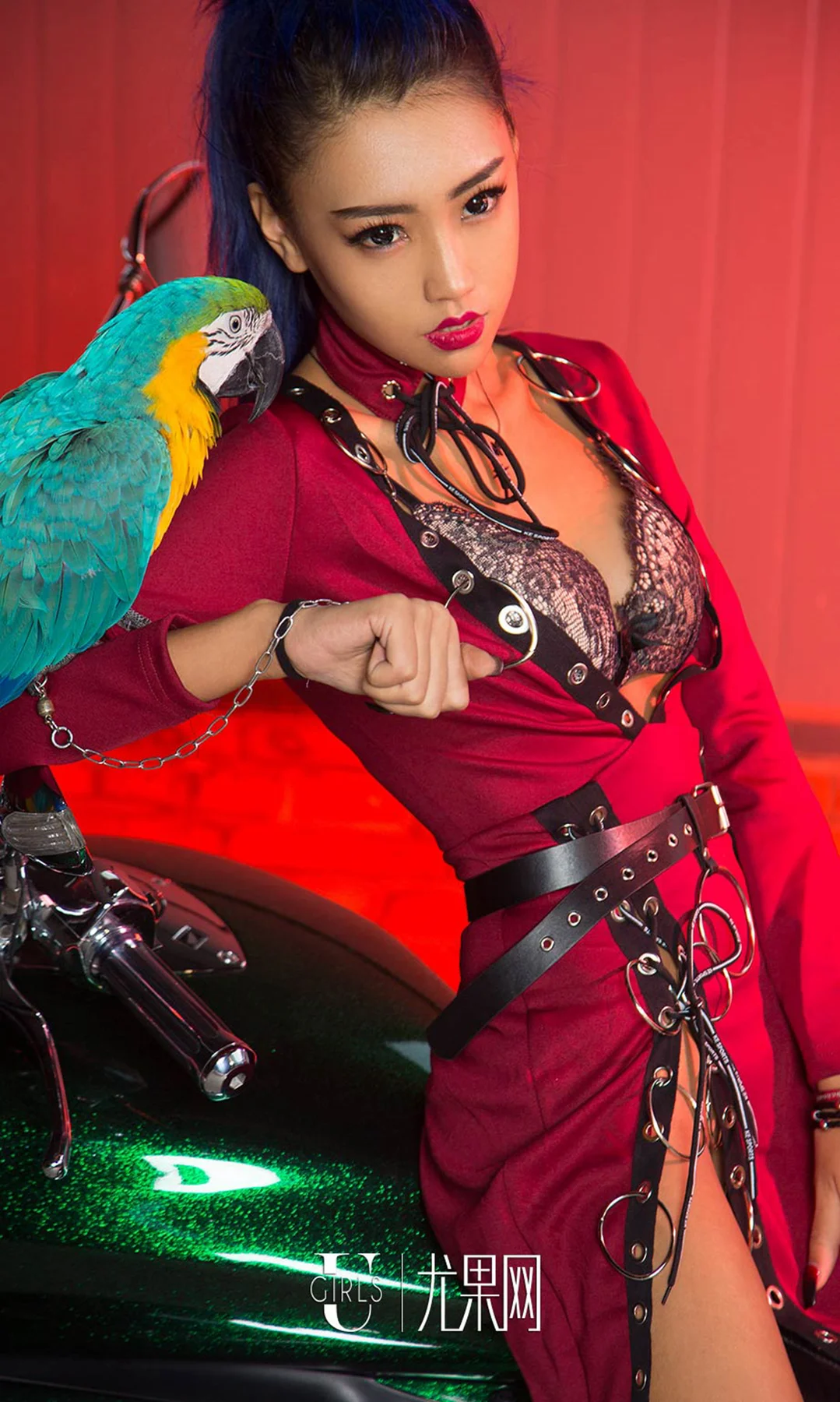 UGirls 爱尤物 No.1246 黑麦色美女小黑 - 9