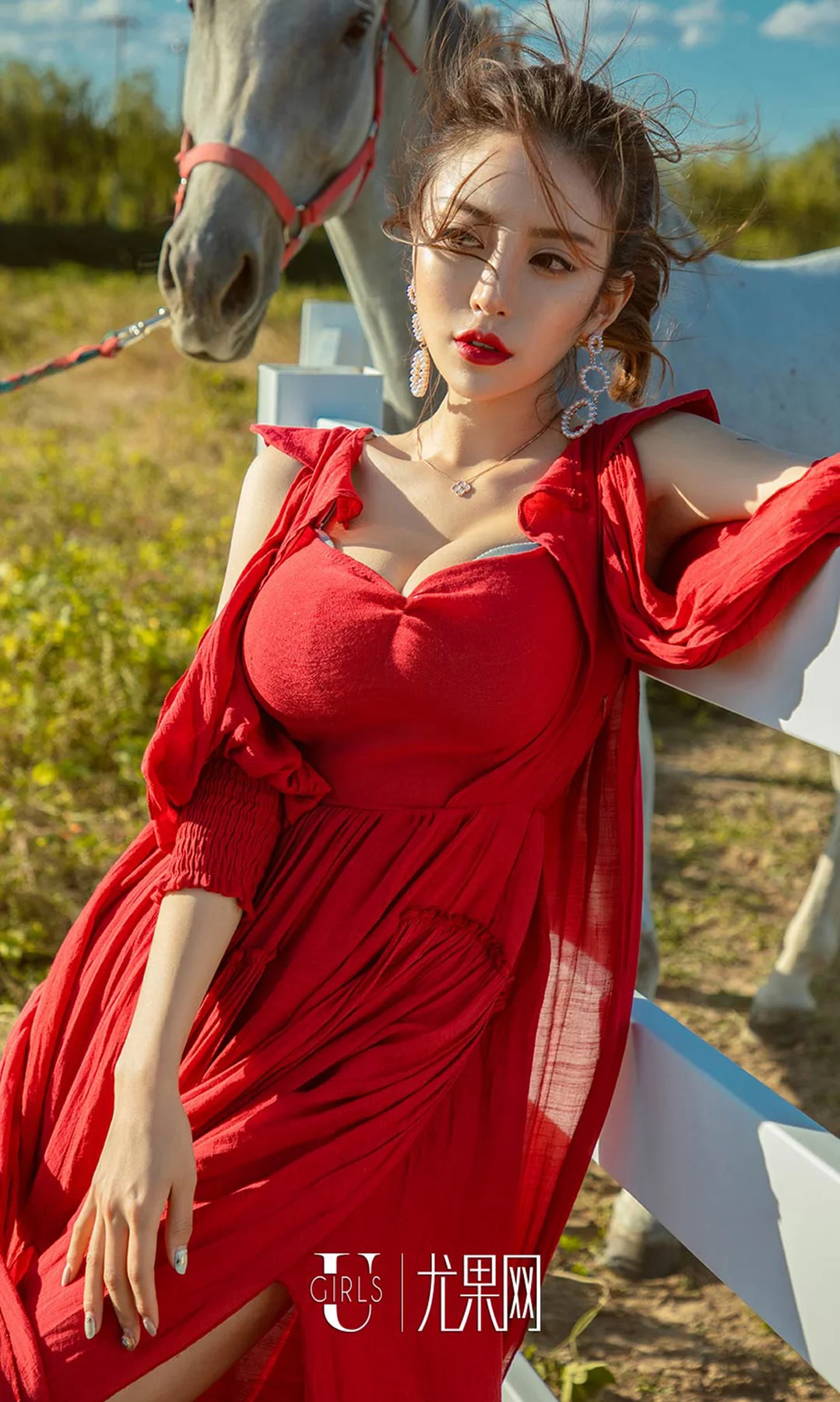 UGirls 爱尤物 No.1247 陈思琪马场长腿美女 - 2