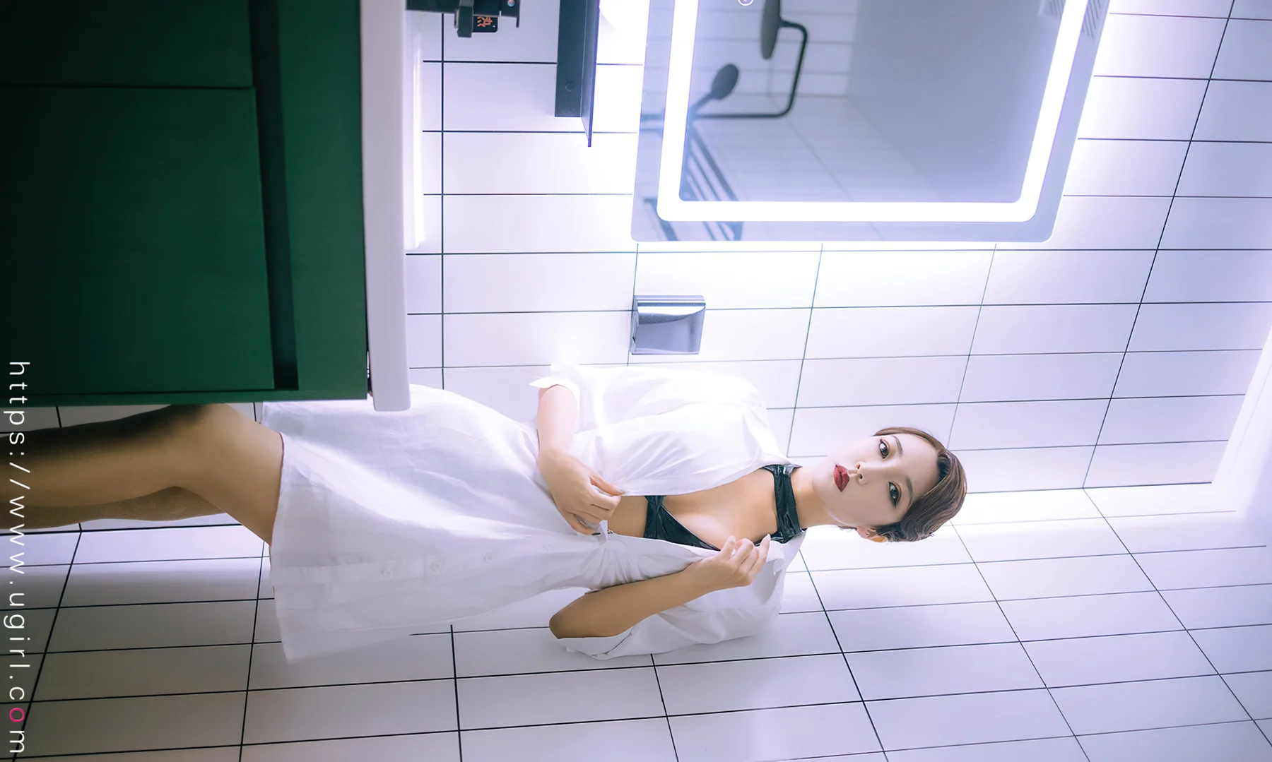 UGirls 爱尤物 No.2192  长腿妍嫣 复古情调 - 8