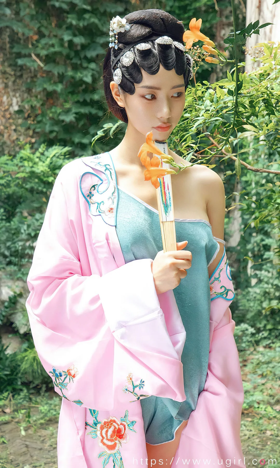 UGirls 爱尤物 No.2427 方子萱 一曲秋思 - 7