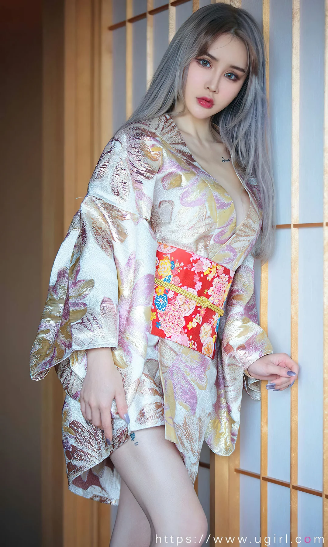 UGirls 爱尤物 No.2440 青树 枫最红时 - 10