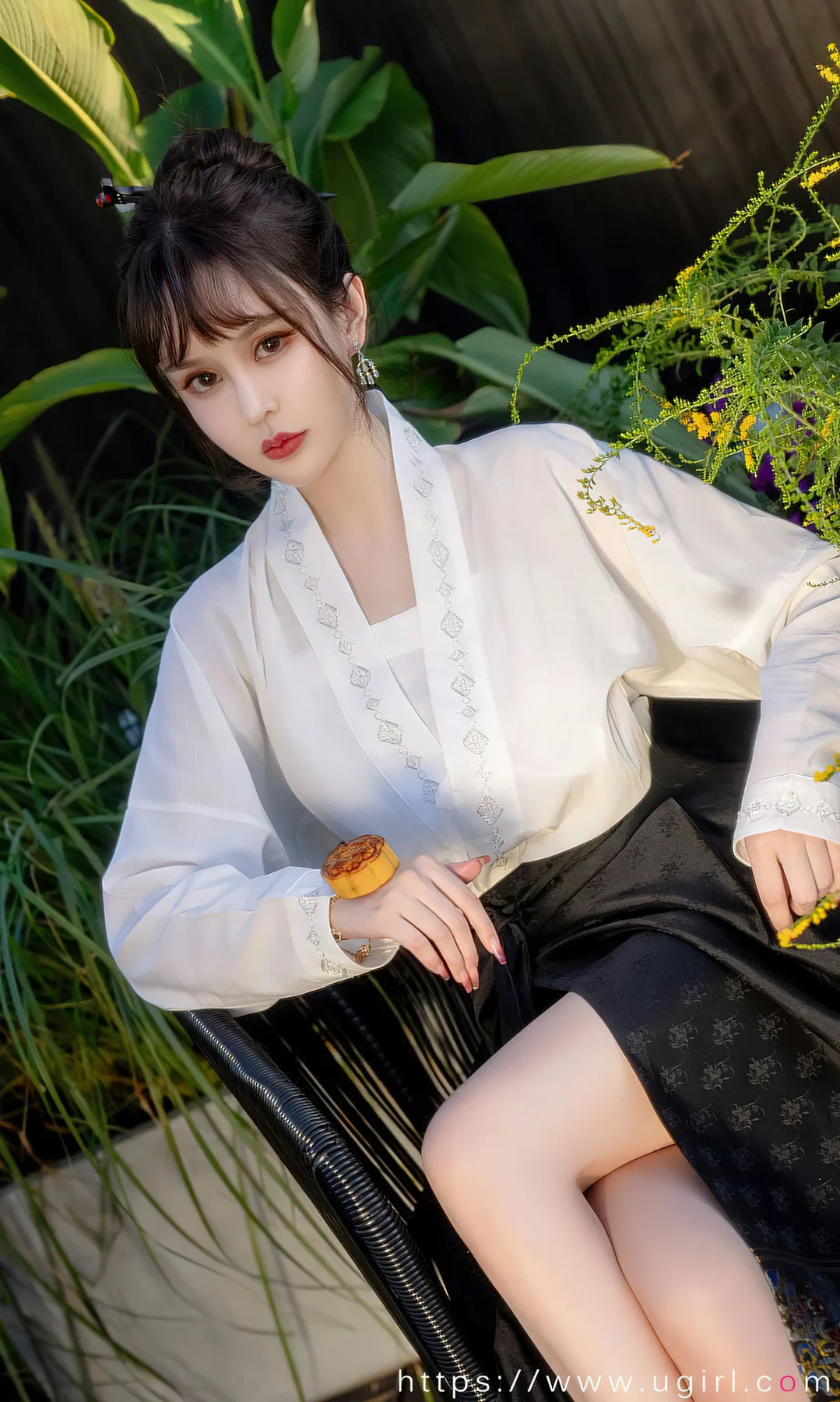 UGirls 爱尤物 No.2674 青树 节日主题写真 - 7