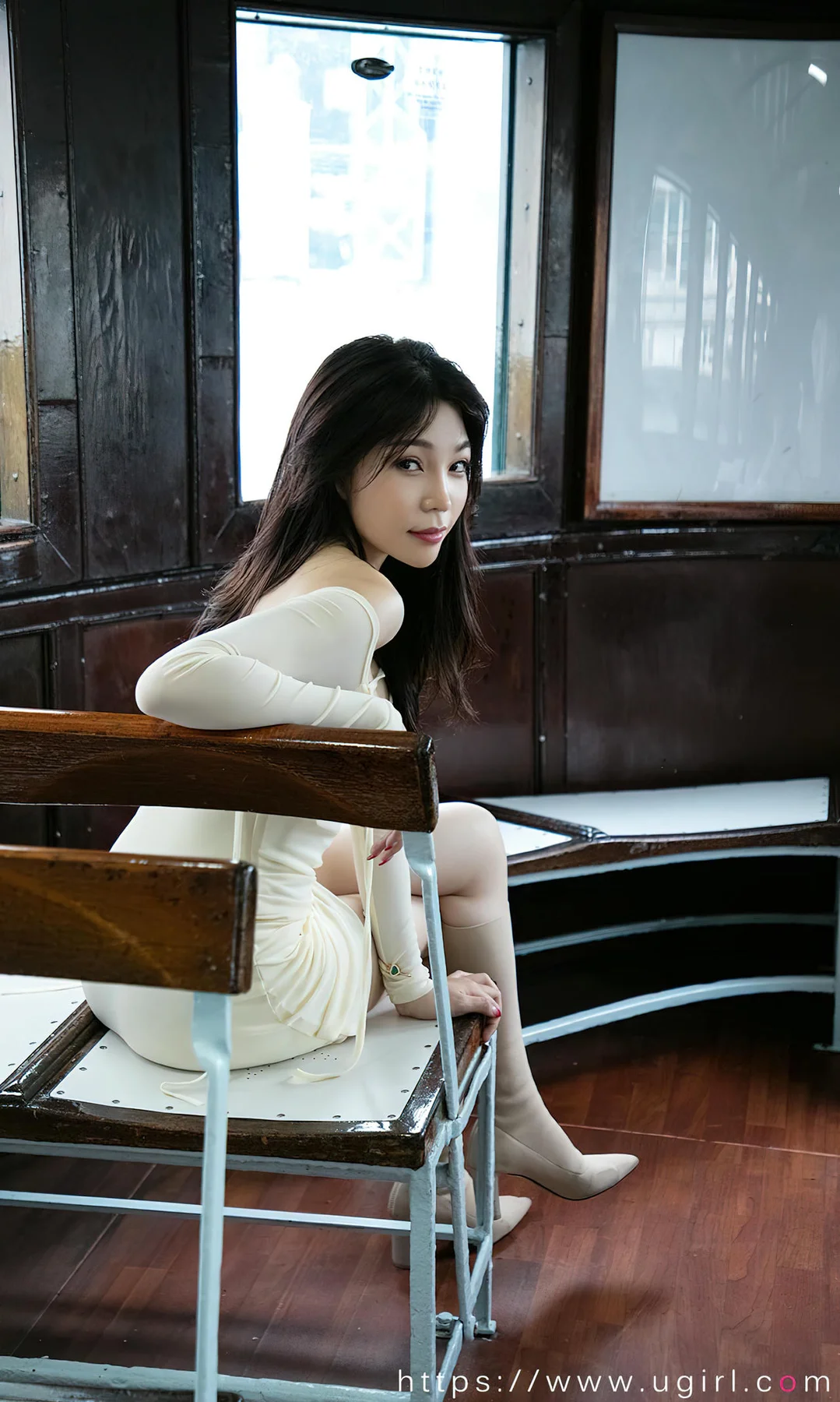 UGirls 爱尤物 No.2847 芝芝booty 拂过你的风 - 1