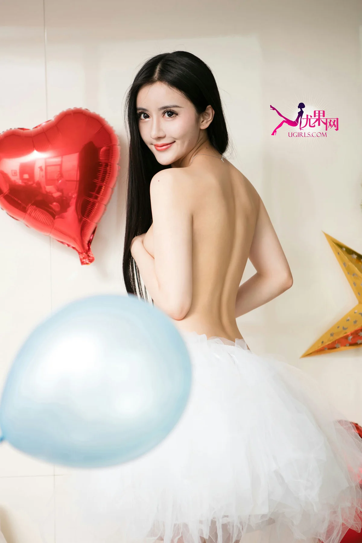 UGirls 尤果写真 Vol.143 Modo 金子熙 爱的礼物 - 4