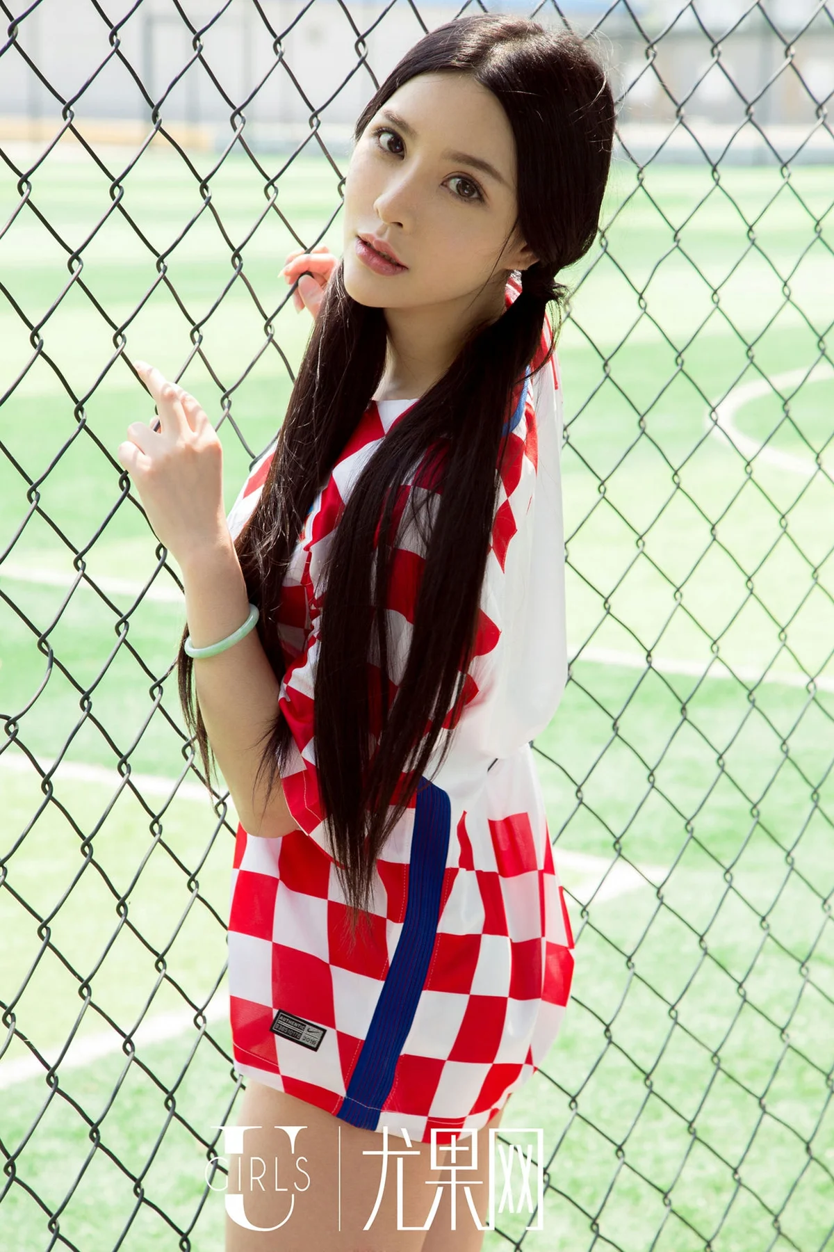 UGirls 尤果写真 Vol.T19 足球宝贝香港小紫藤、苏嘉言和金鑫！ - 3