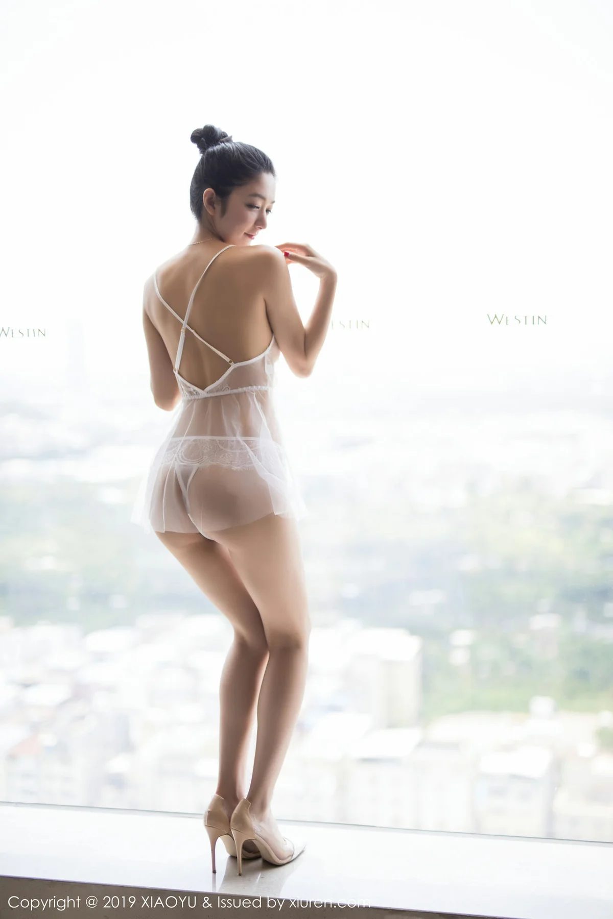 XIAOYU  语画界 Vol.034 Angela喜欢猫 旗袍与黑丝 - 1