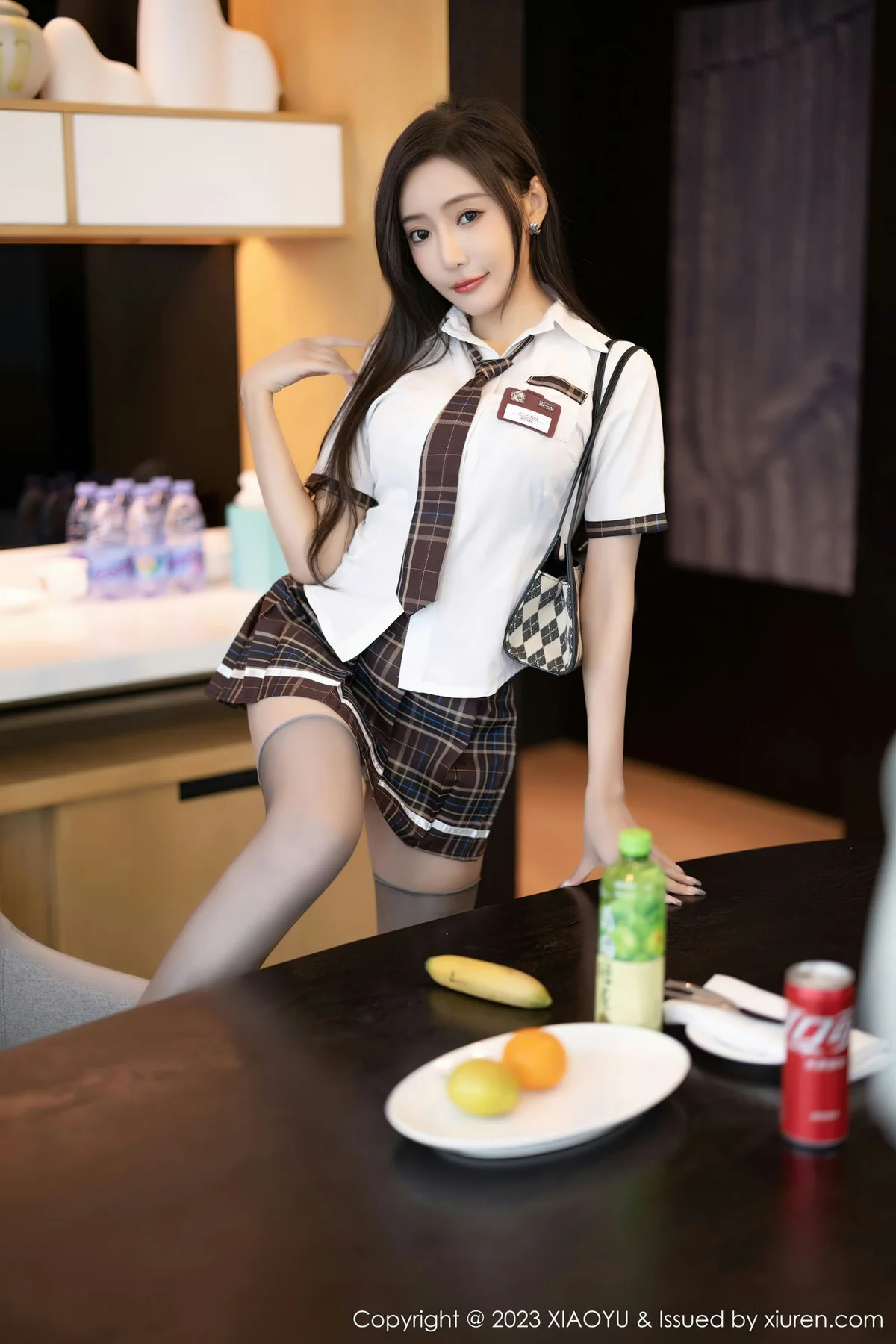 XIAOYU  语画界 Vol.1001  王馨瑶yanni 性感制服诱惑写真 - 9