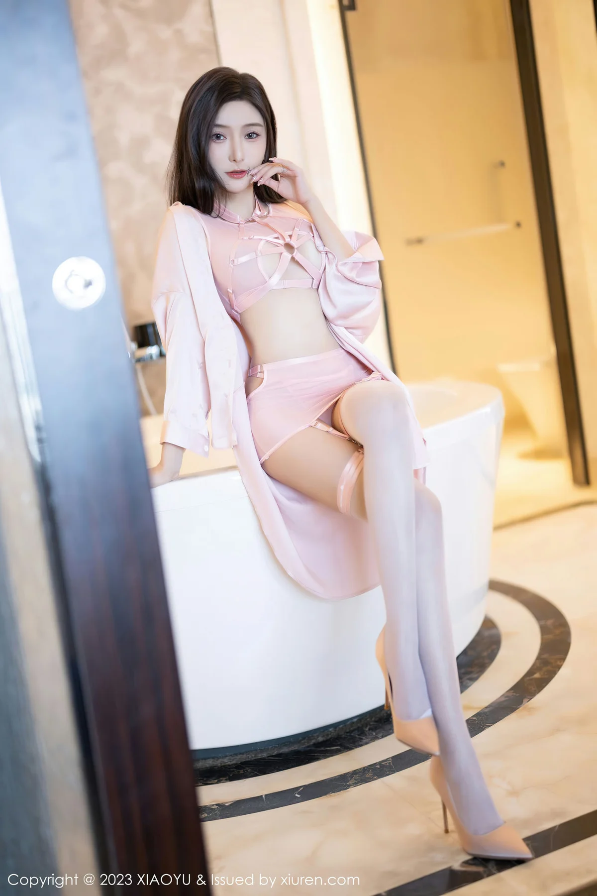 XIAOYU  语画界 Vol.1040  王馨瑶yanni 粉色情趣服饰性感写真11 - 10