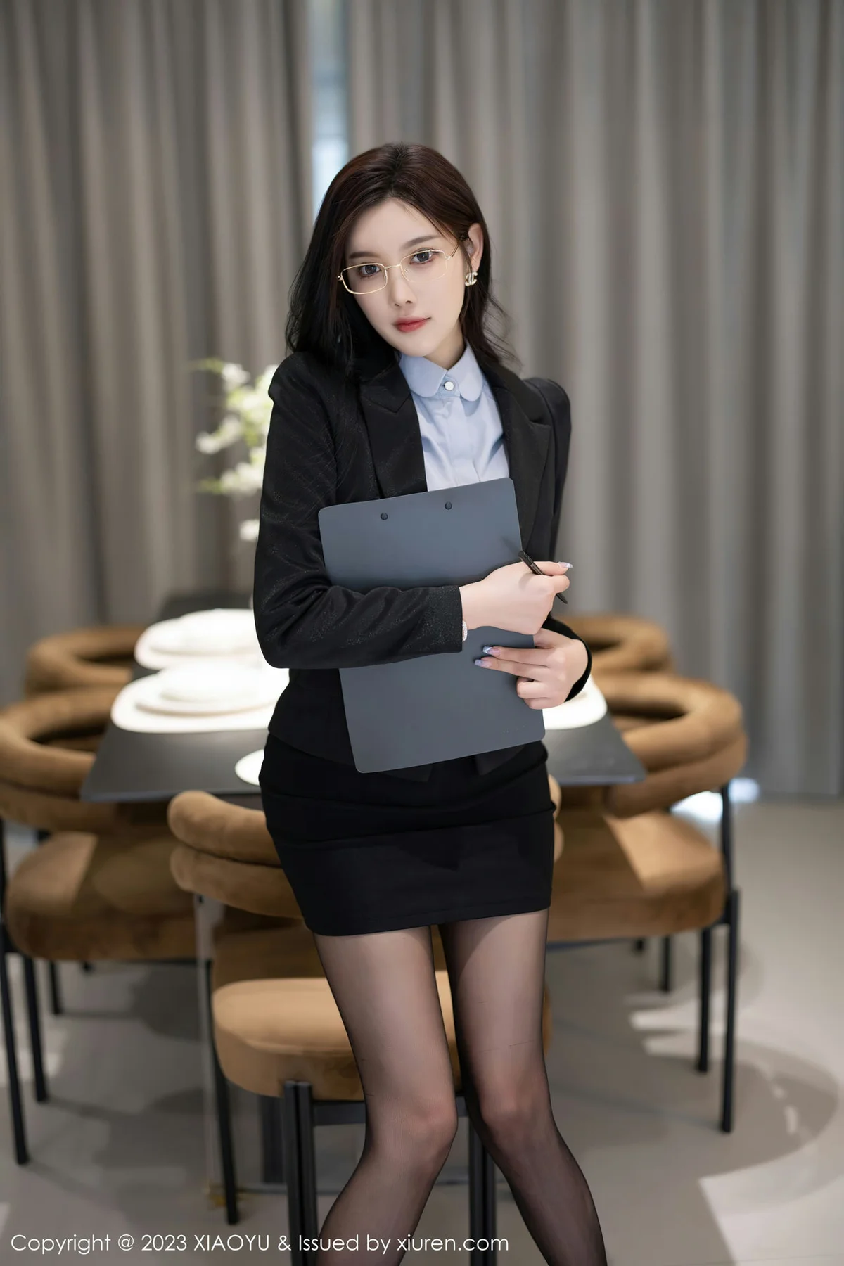 XIAOYU  语画界 Vol.1041  杨晨晨Yome 黑色职业装贵州旅拍写真11 - 6