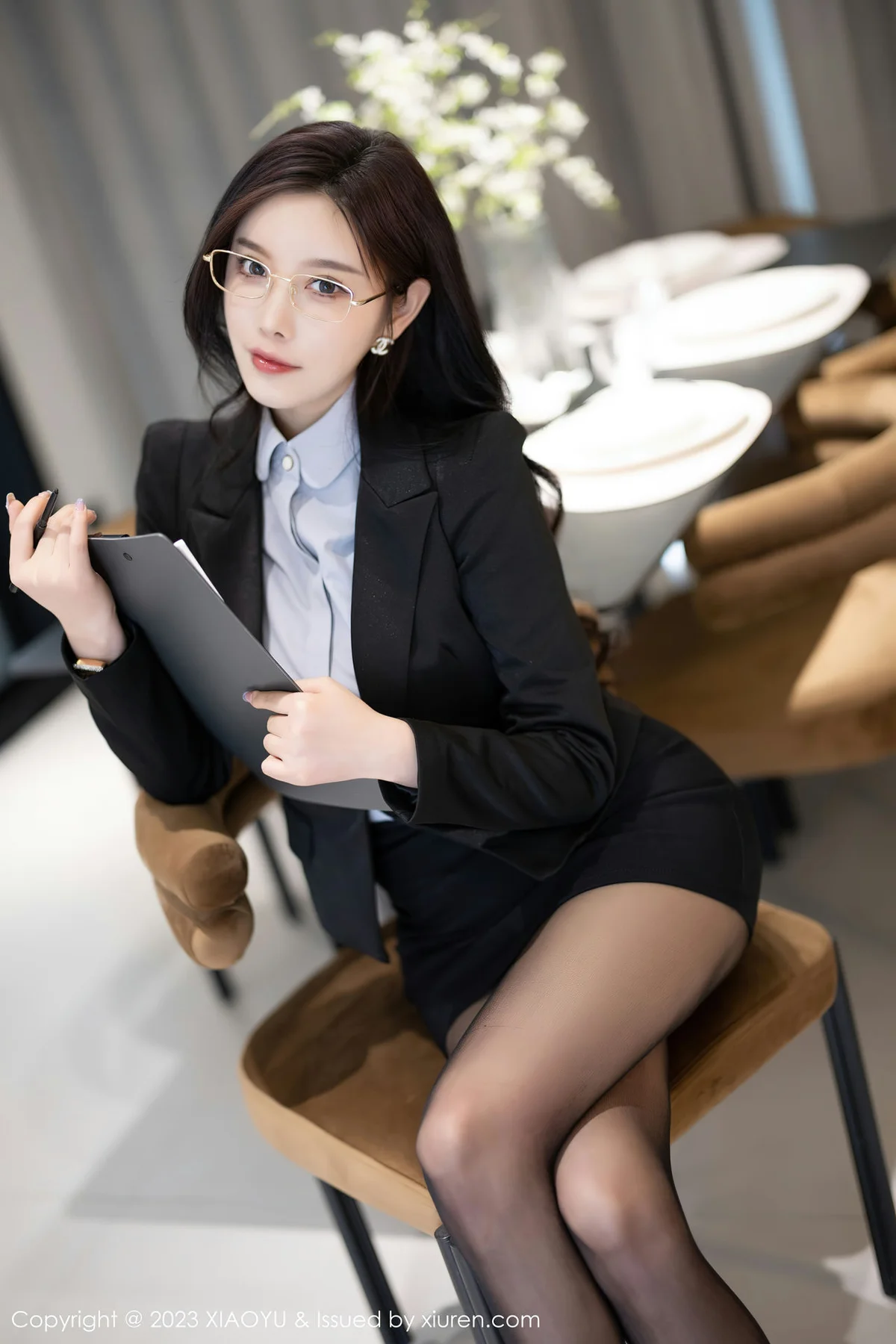 XIAOYU  语画界 Vol.1041  杨晨晨Yome 黑色职业装贵州旅拍写真11 - 9