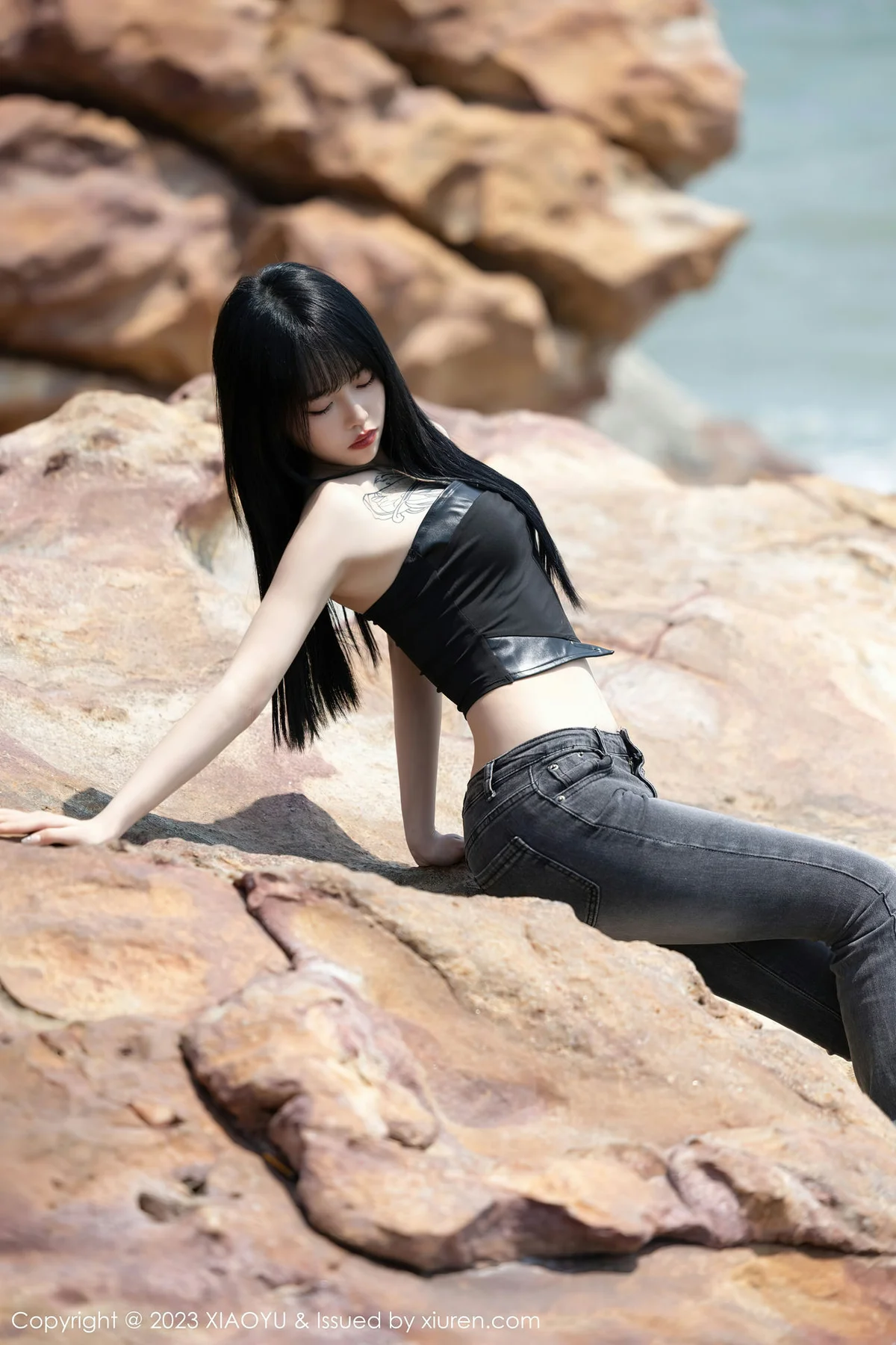 XIAOYU  语画界 Vol.1047  奶瓶. 性感蛋黄色性感写真3 - 10